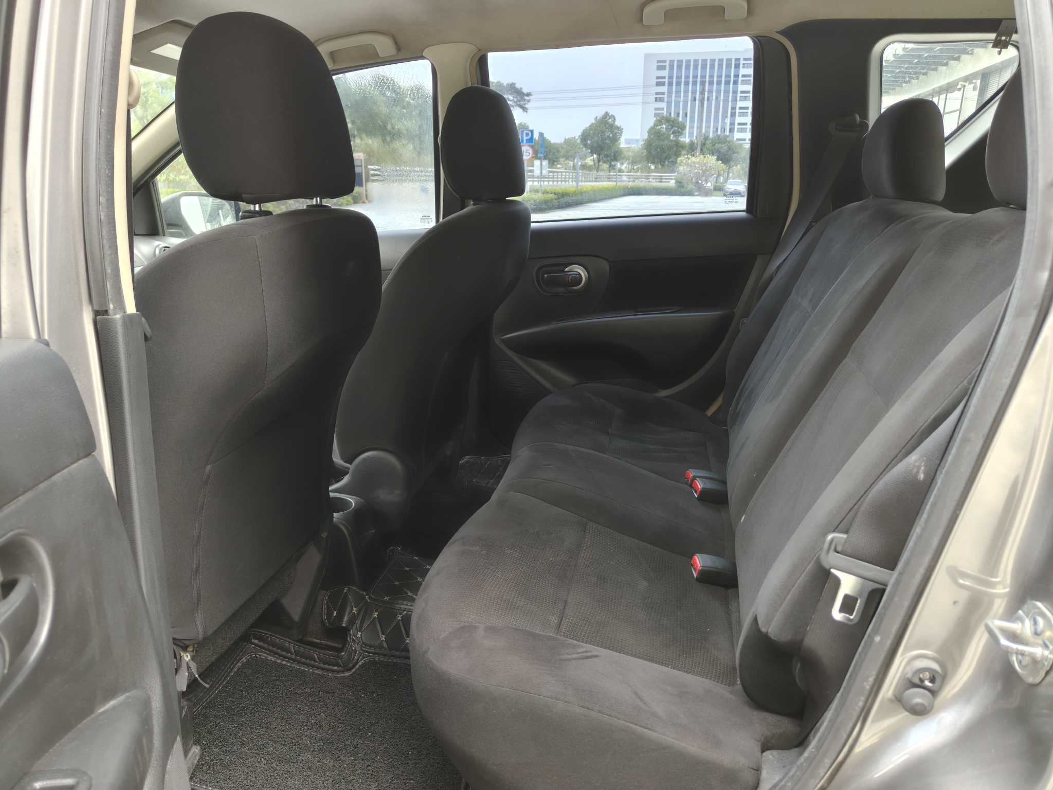 日产 骊威 2013 汽车图片 #13