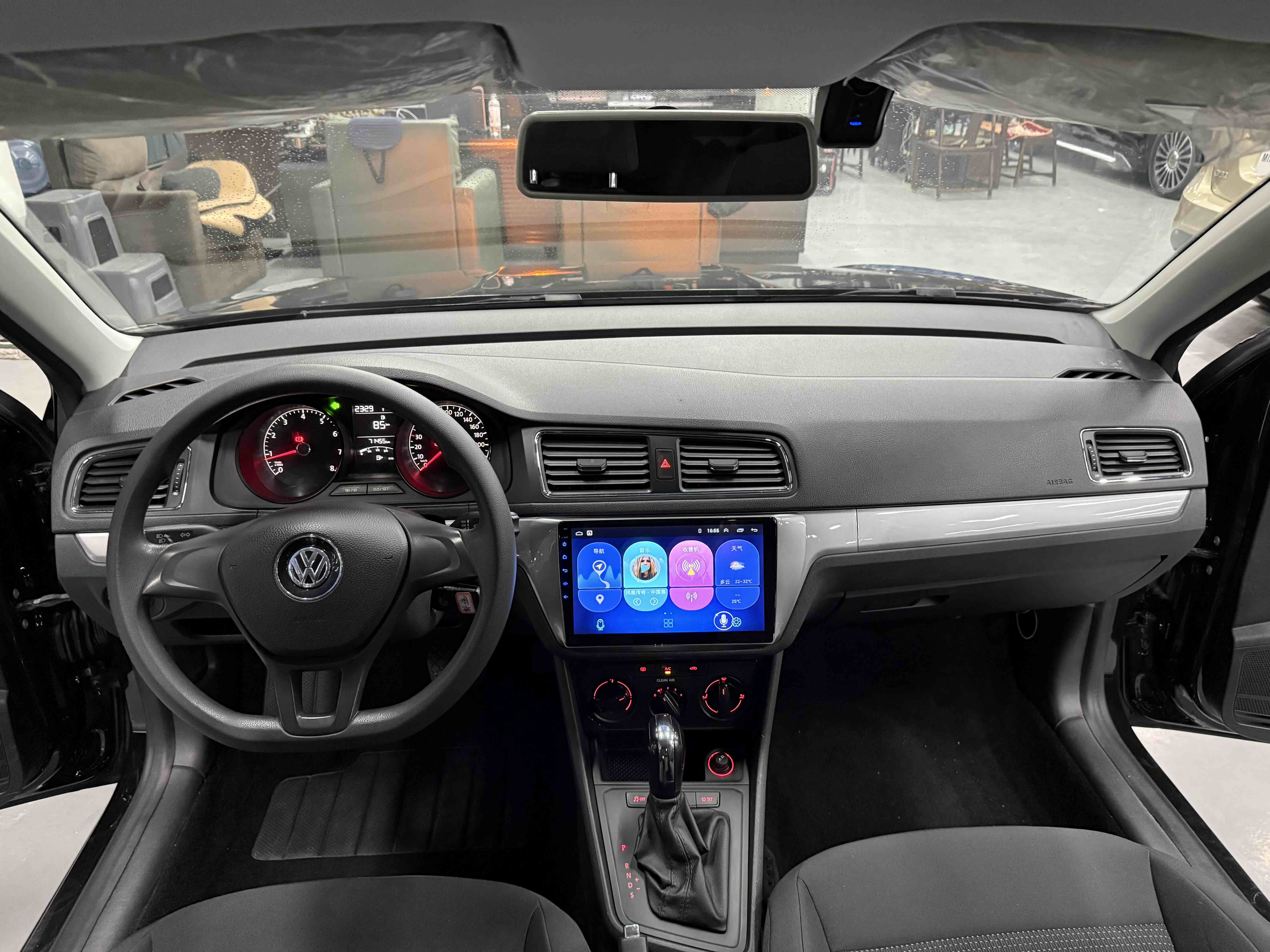 Volkswagen Lavida 2017 car image #13