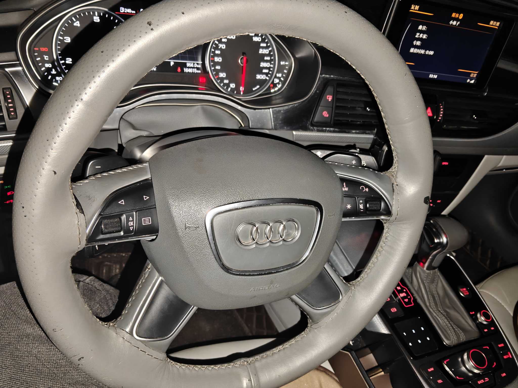 Audi A6L 2014 #13 Audi A6L 2014 car image #13