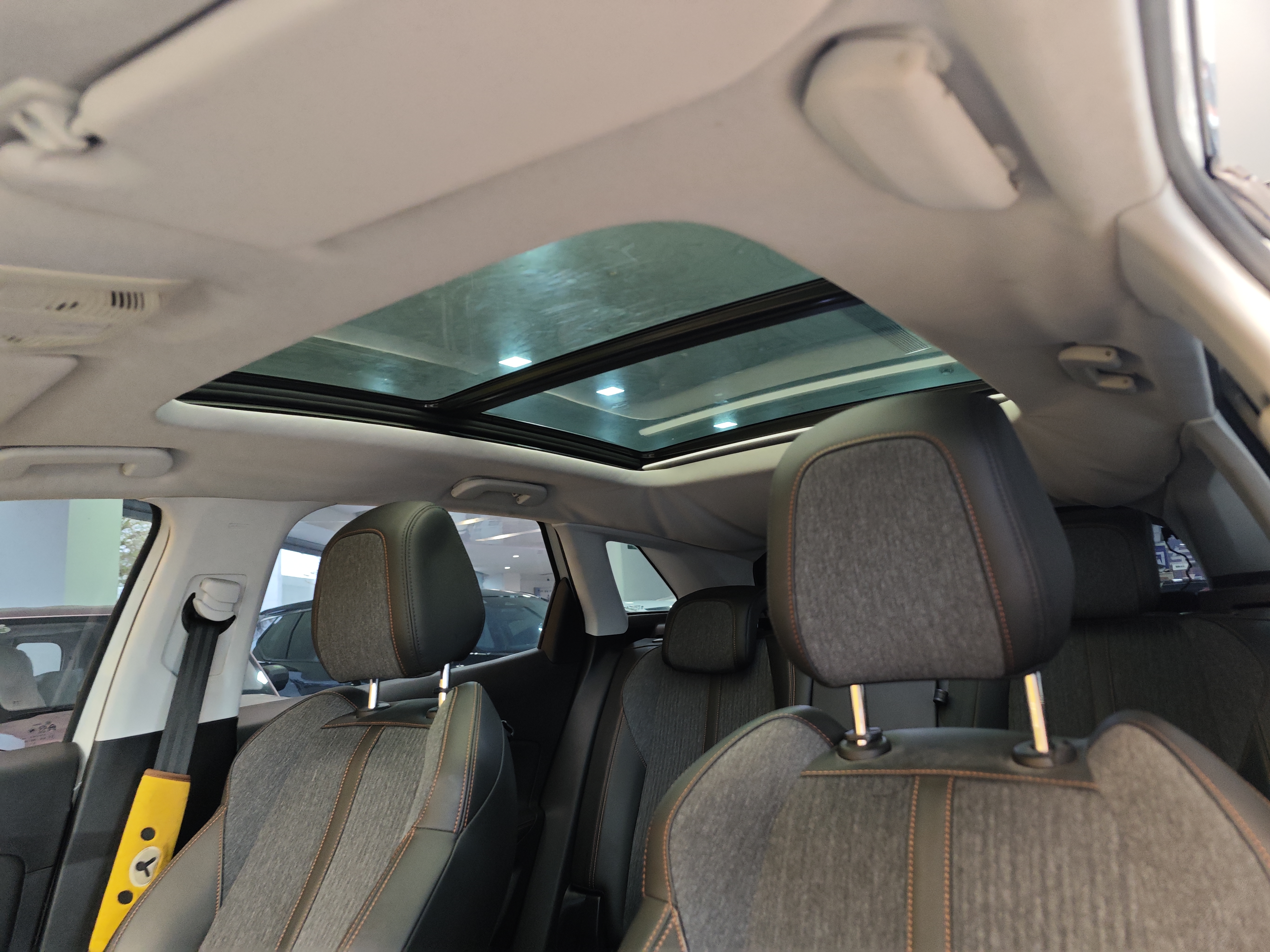Peugeot 4008 2017 #13 Peugeot 4008 2017 car image #13