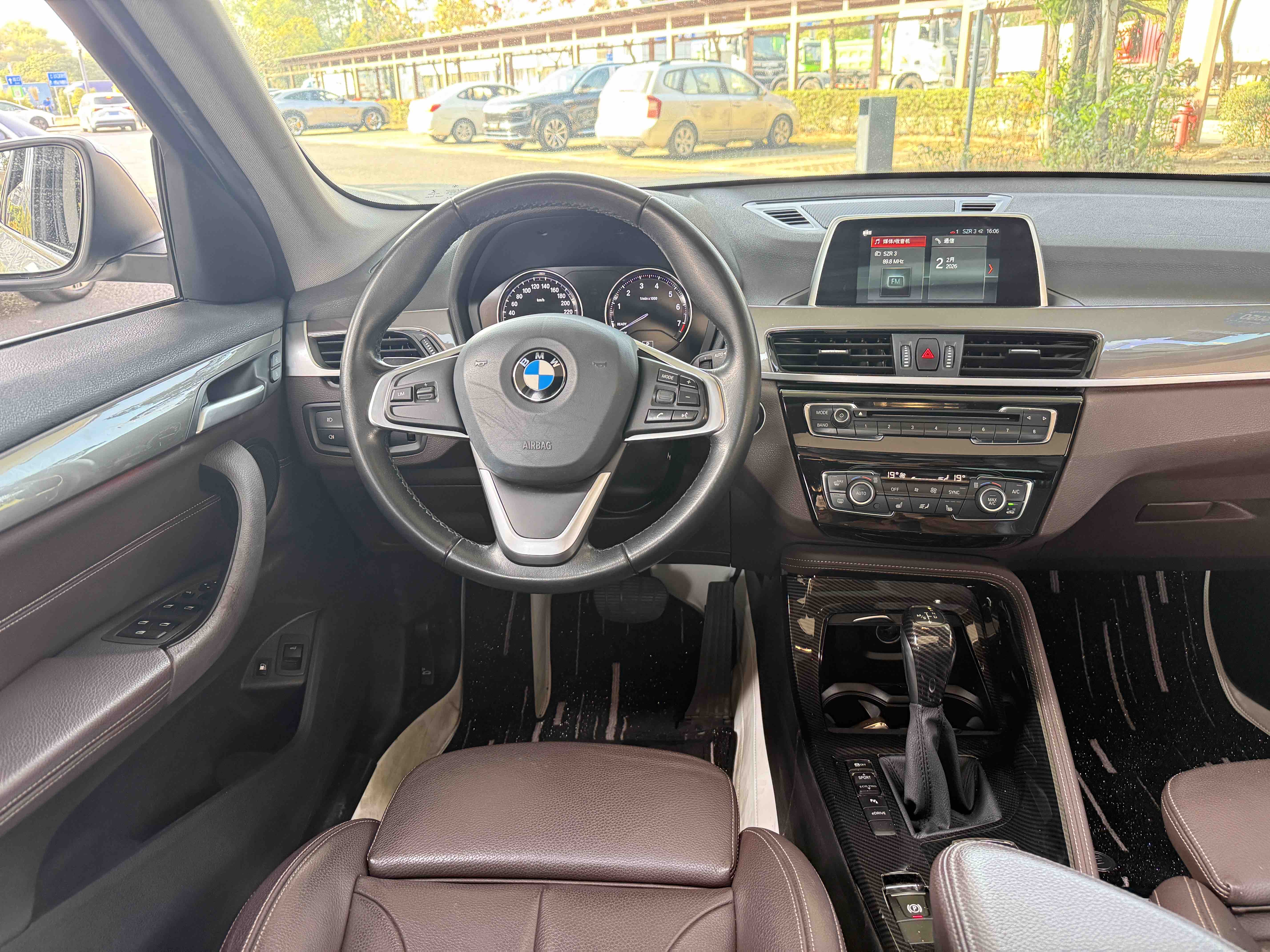 BMW X1 New Energy 2018 car image #13