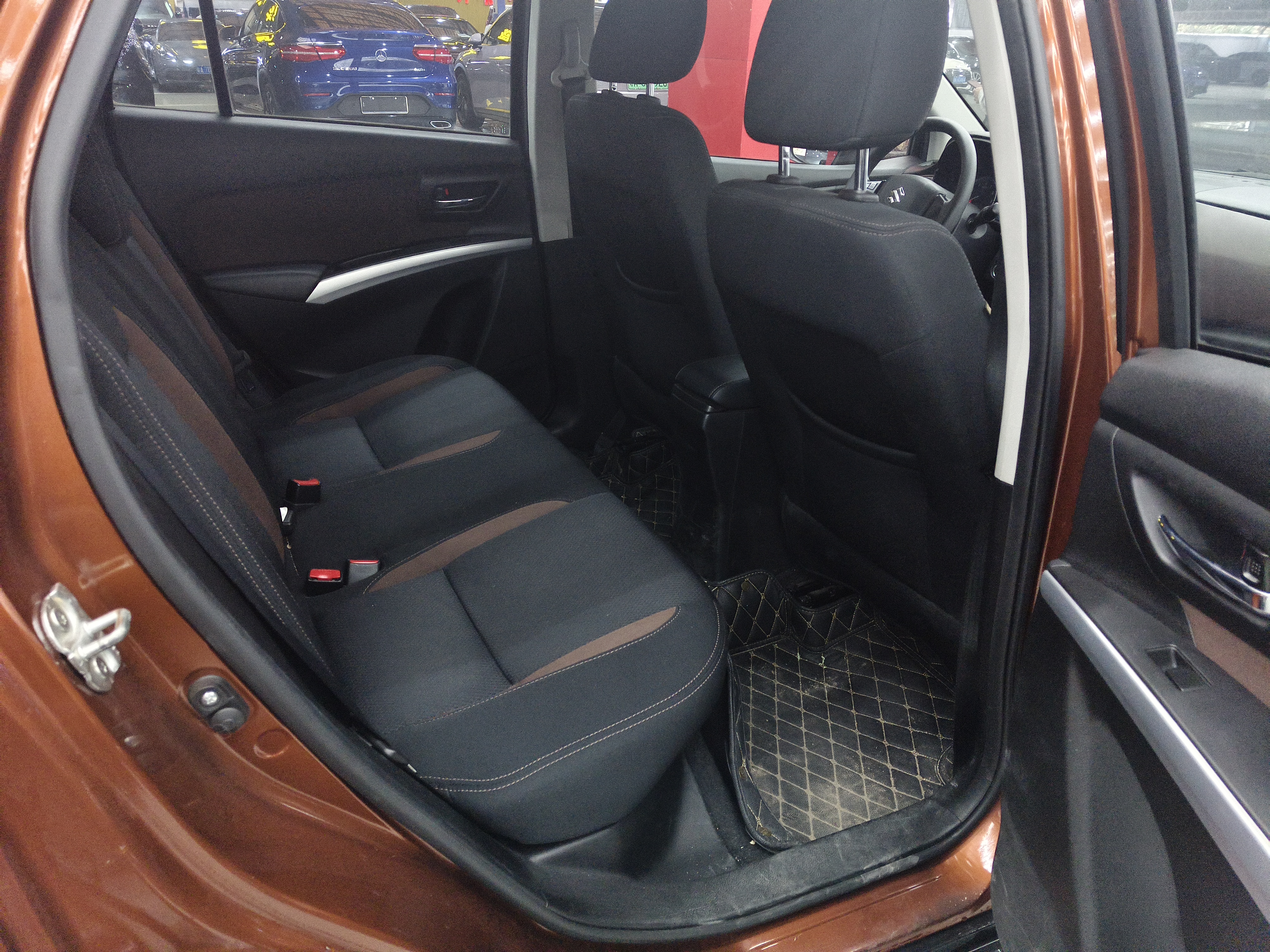 铃木 骁途 2017 汽车图片 #13