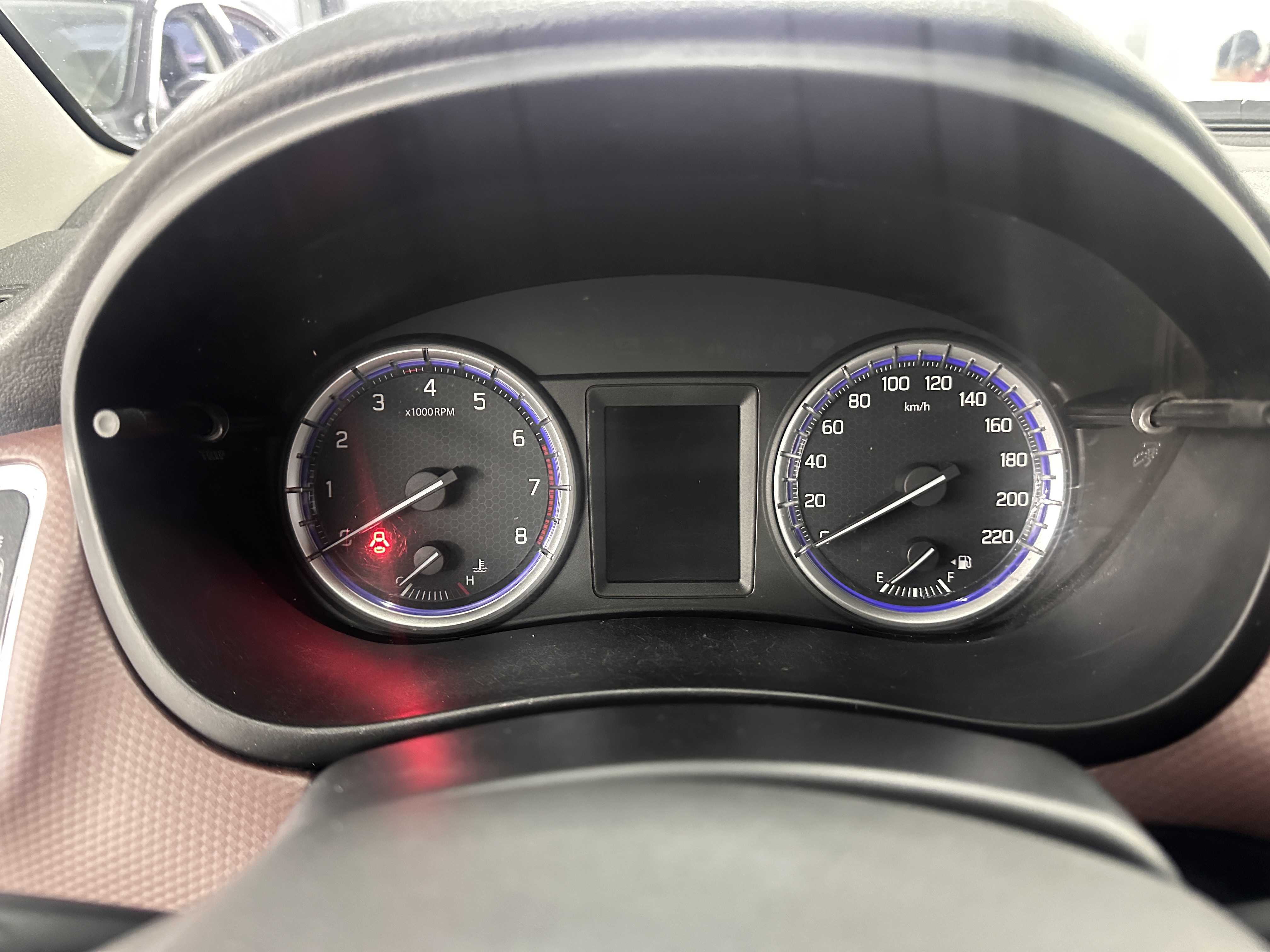 Suzuki SX4 S-CROSS 2019 image de voiture #13