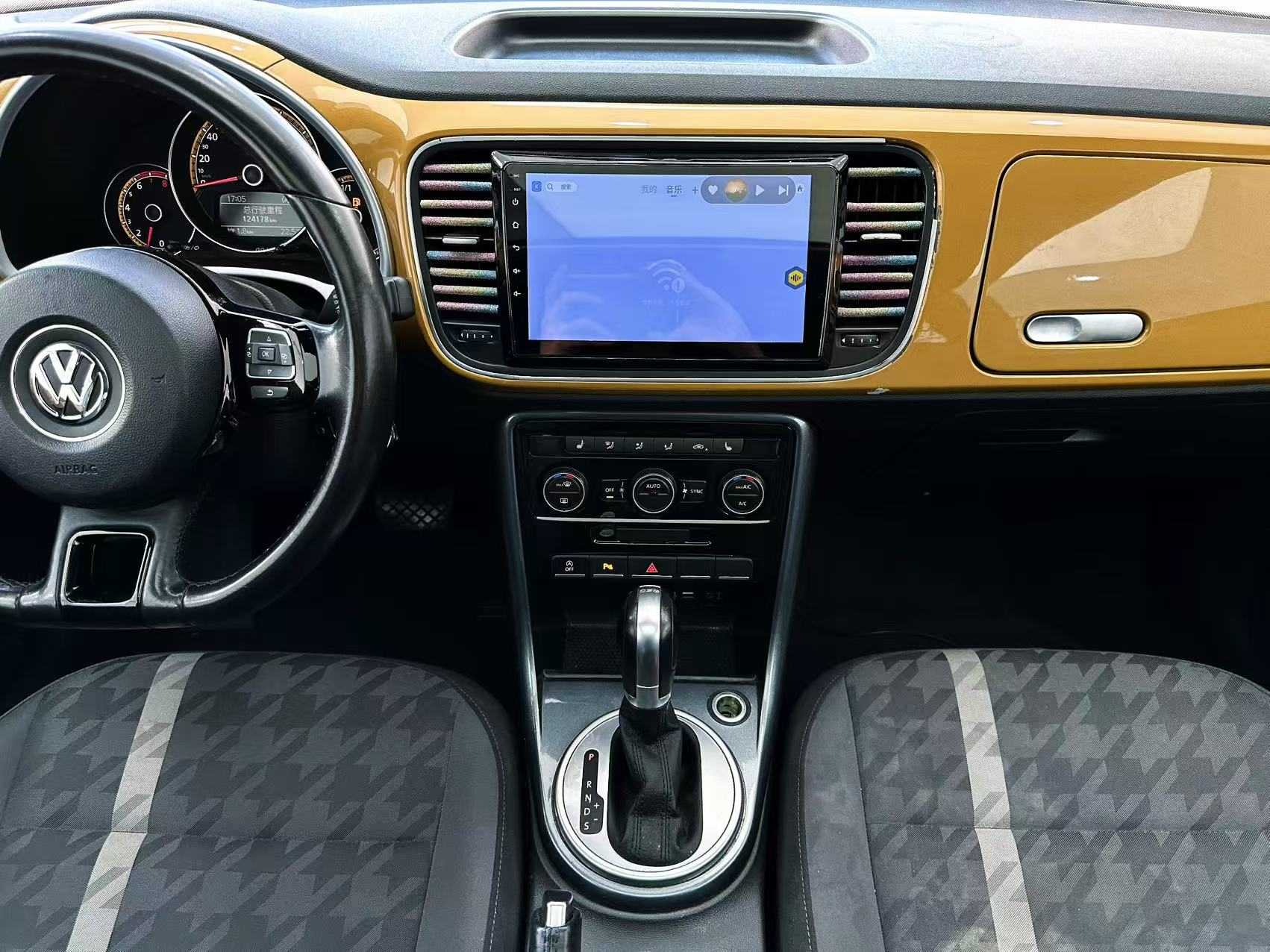 Volkswagen Beetle 2017 immagine di auto #13