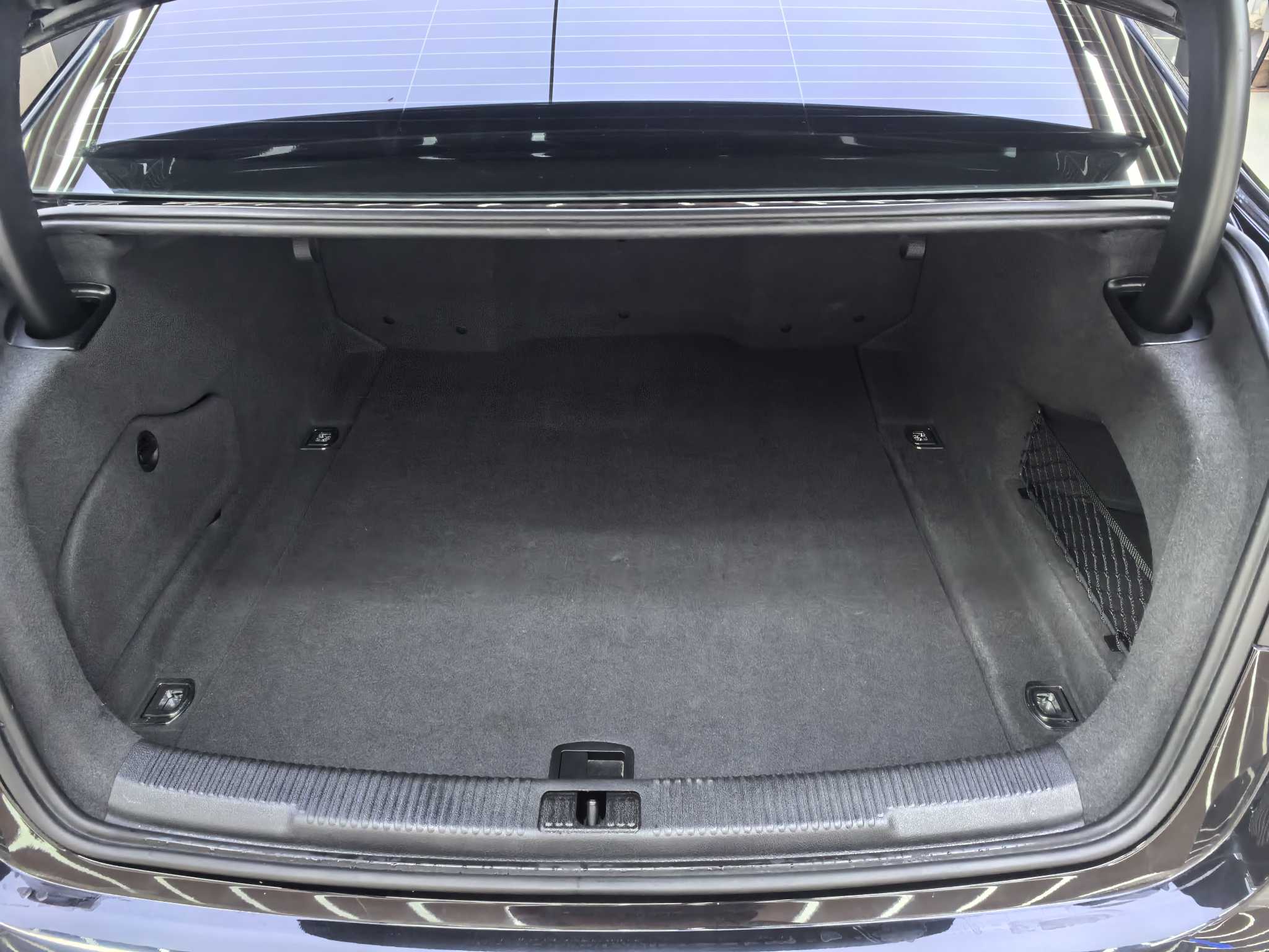 Audi A6L 2018 immagine di auto #13