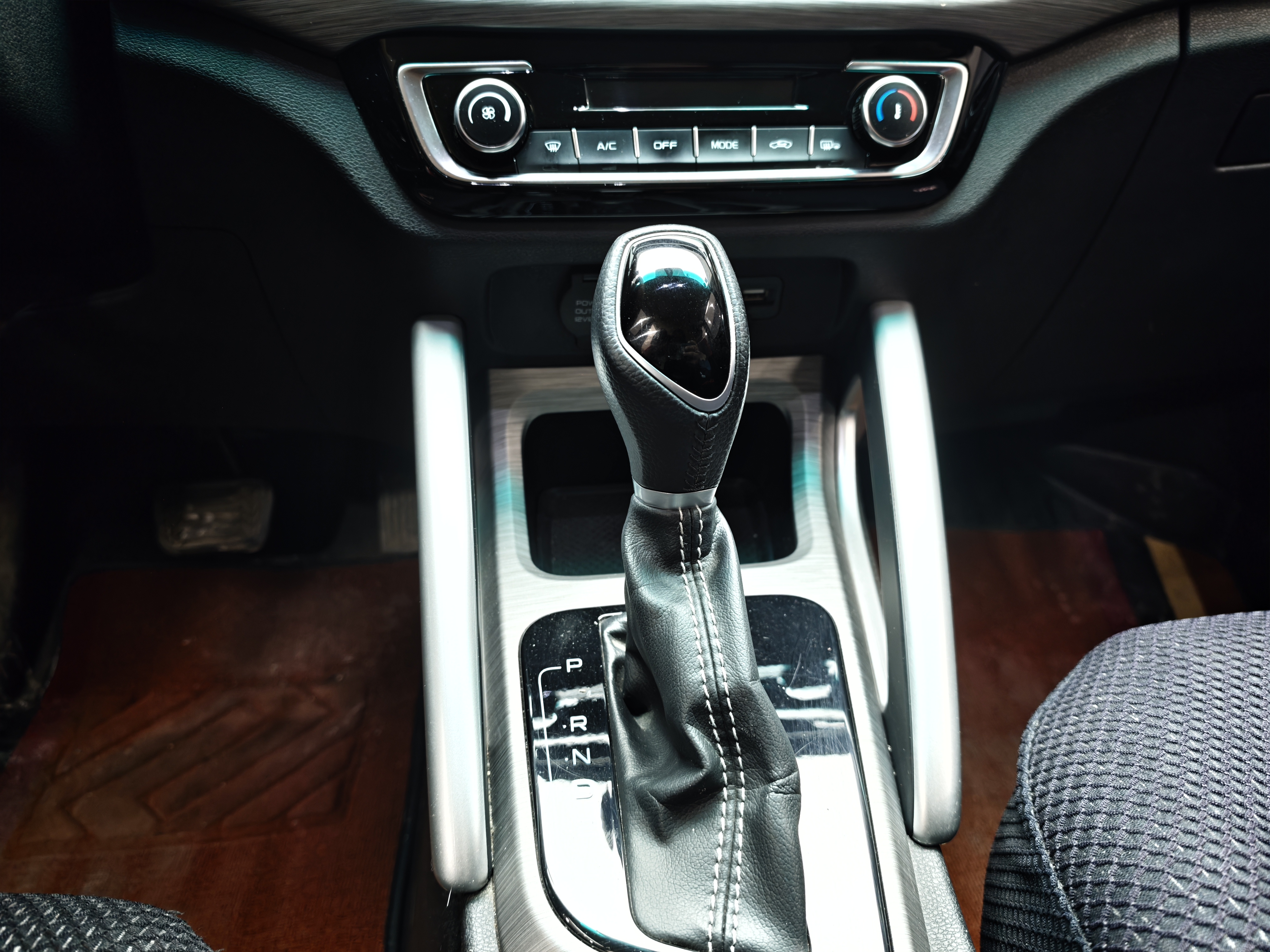 Vision X3 2018 #13 Vision X3 2018 car image #13