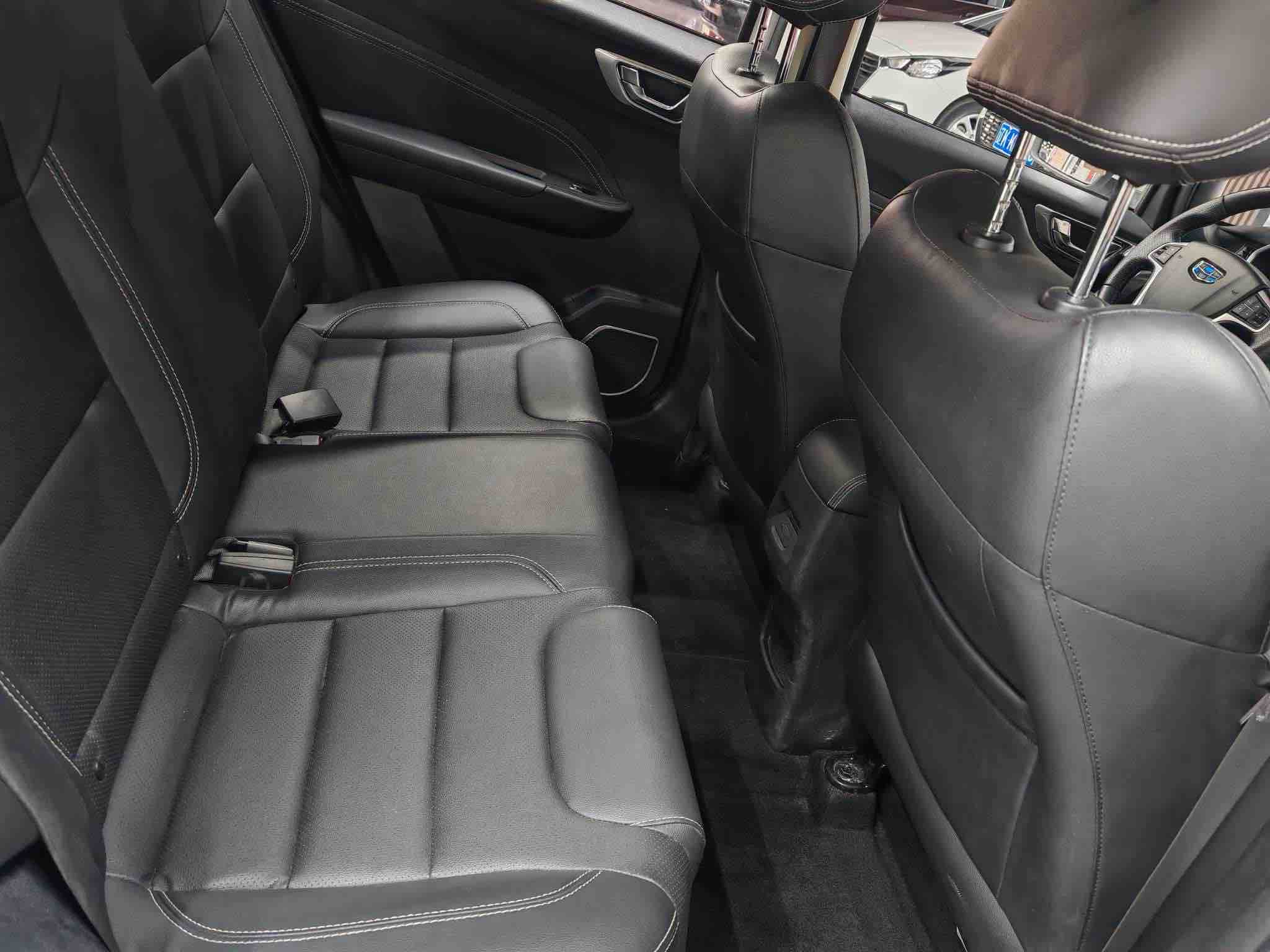 Vision X3 2018 car image #13