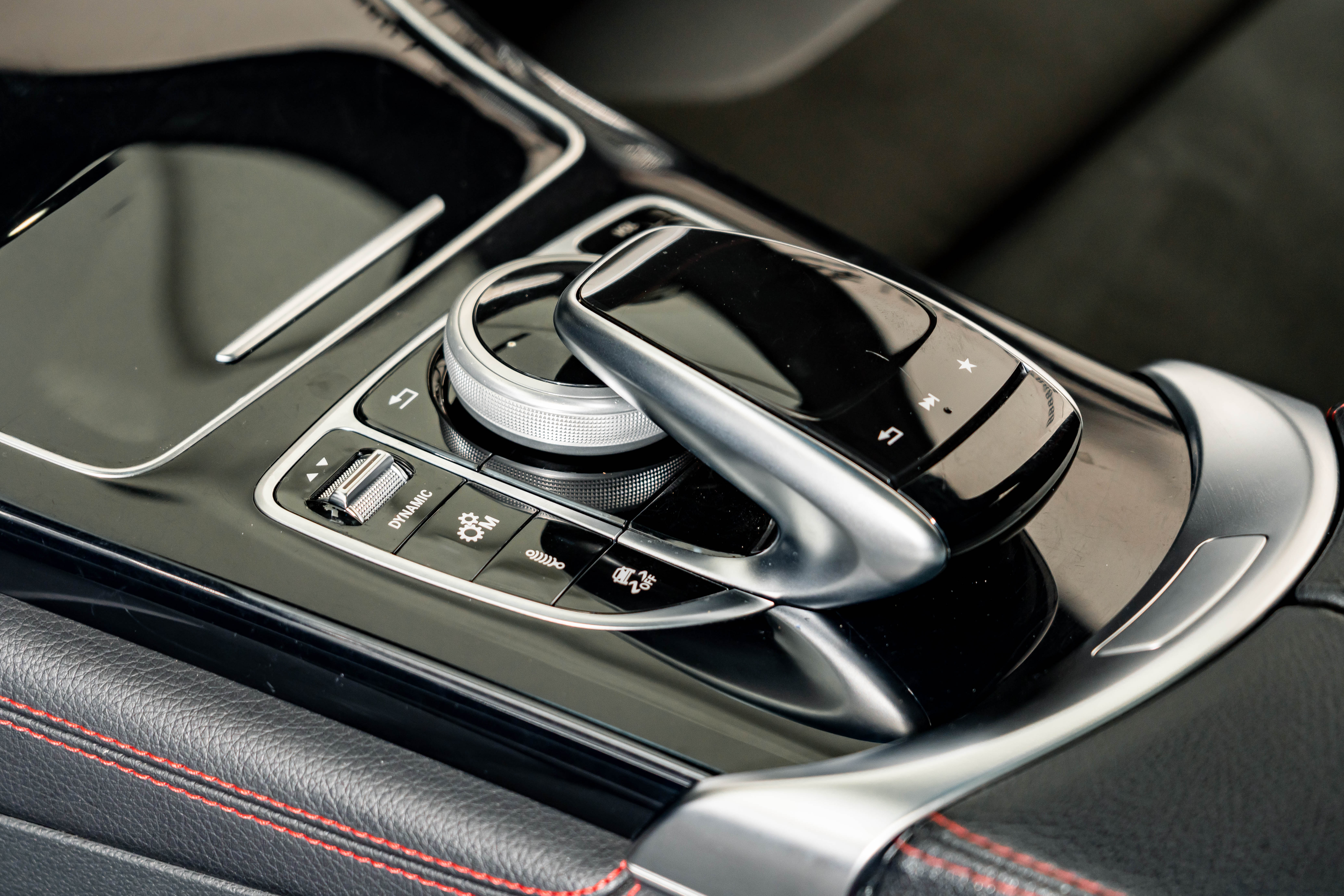 Mercedes-Benz GLC AMG 2019 immagine di auto #13