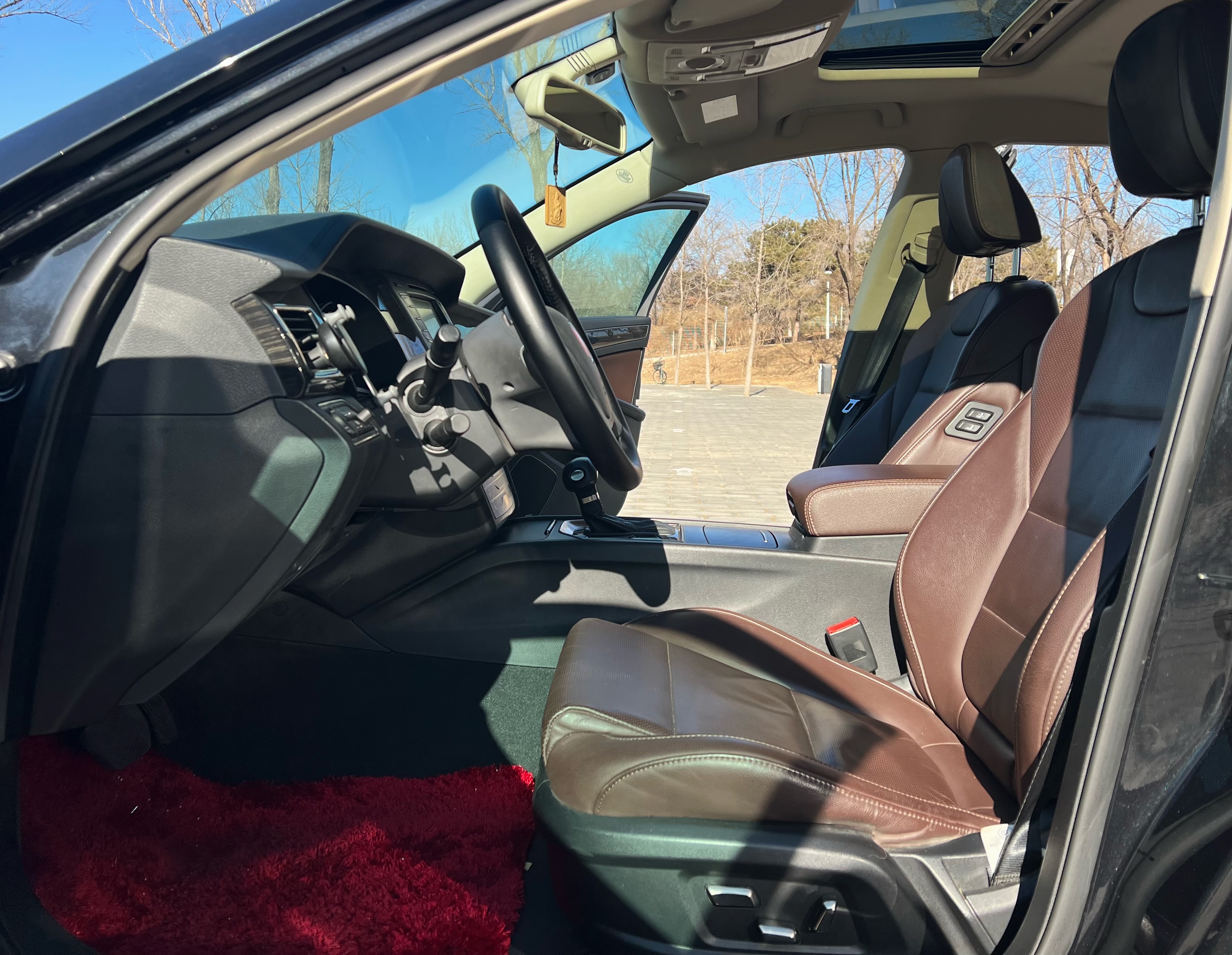 HongQi H7 2018 car image #13