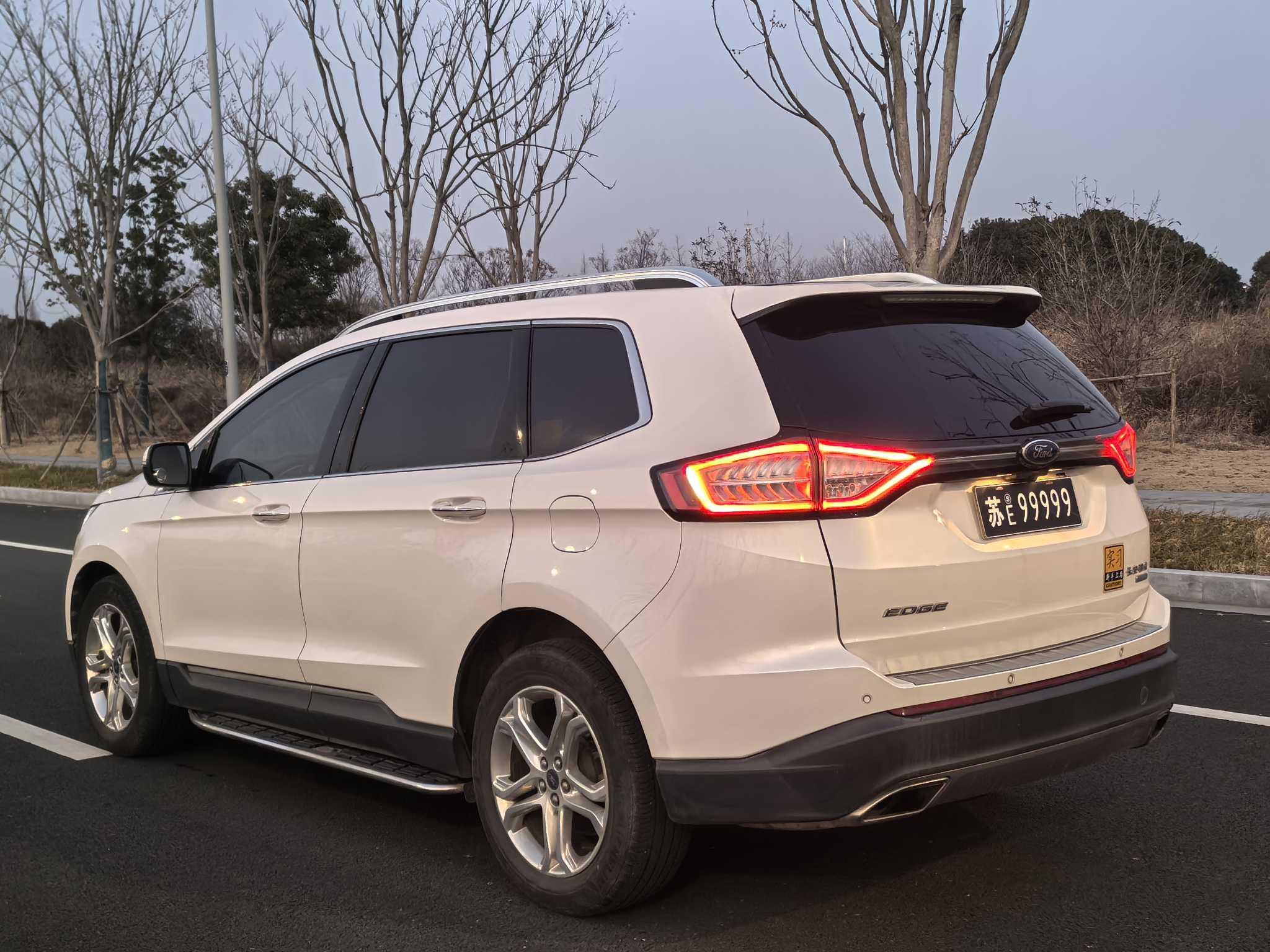 Ford Edge 2018 #13 Ford Edge 2018 car image #13