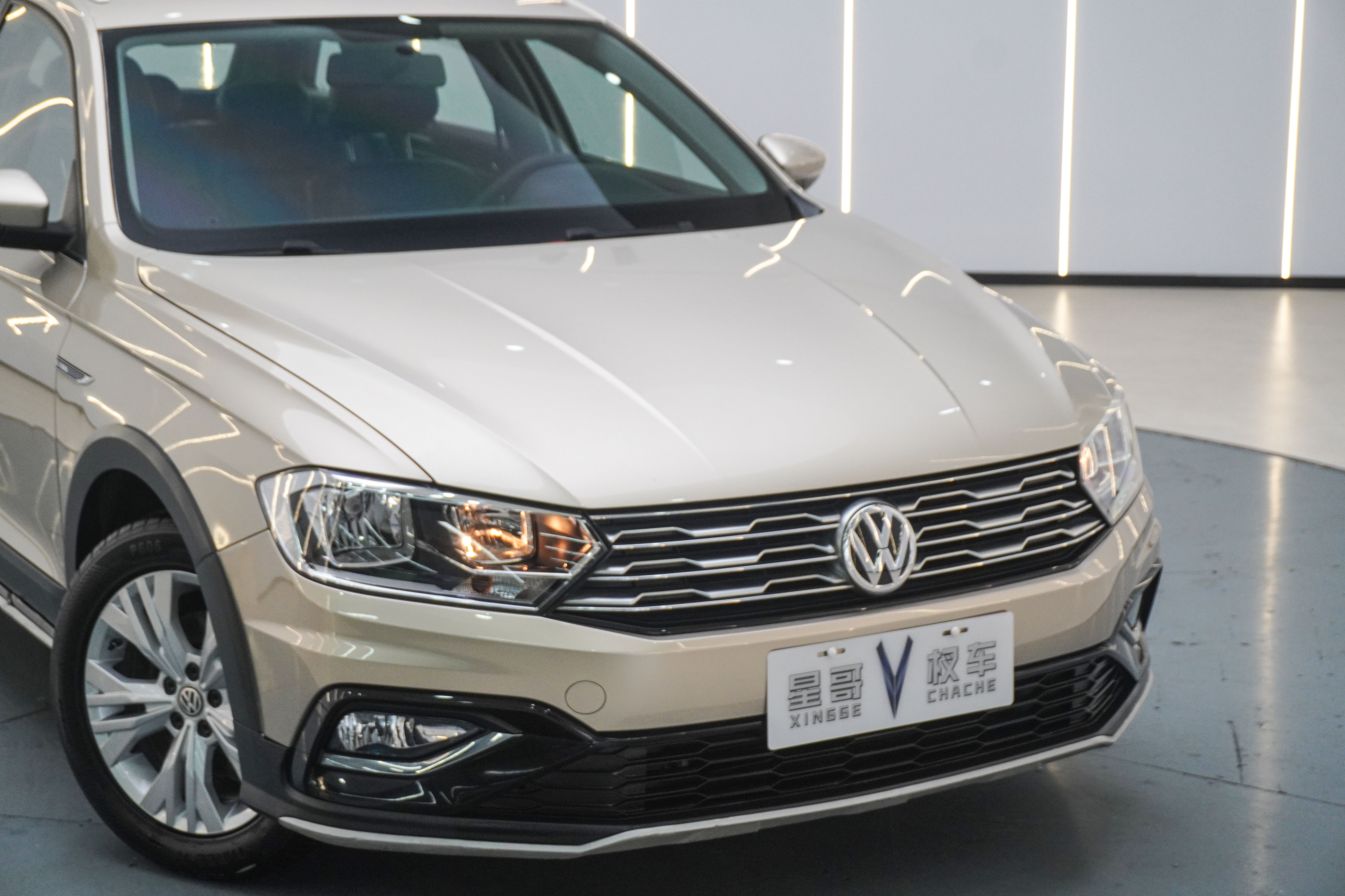 Volkswagen C-Trek 2018 immagine di auto #13