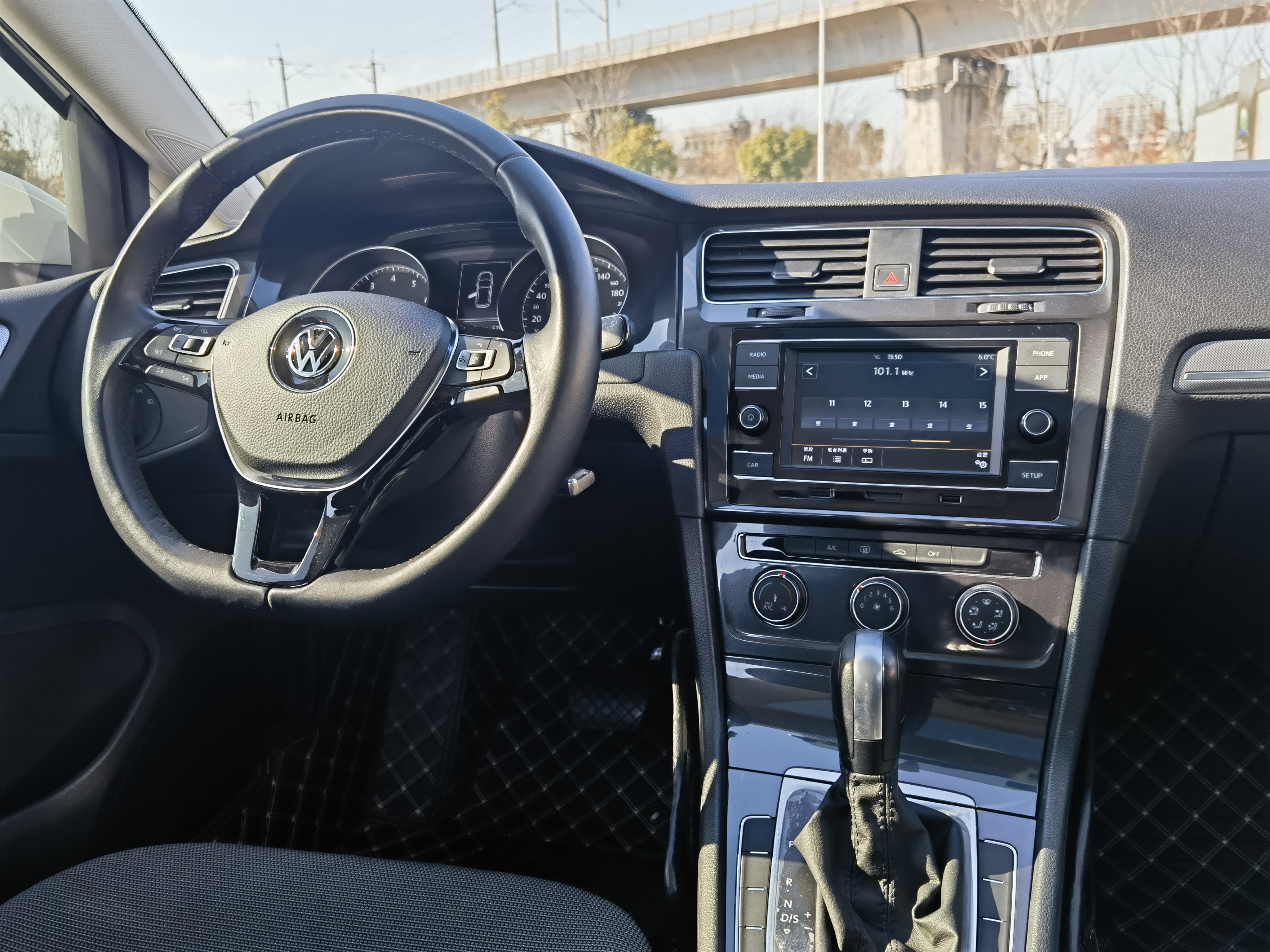 Volkswagen Golf 2018 #13 Volkswagen Golf 2018 car image #13
