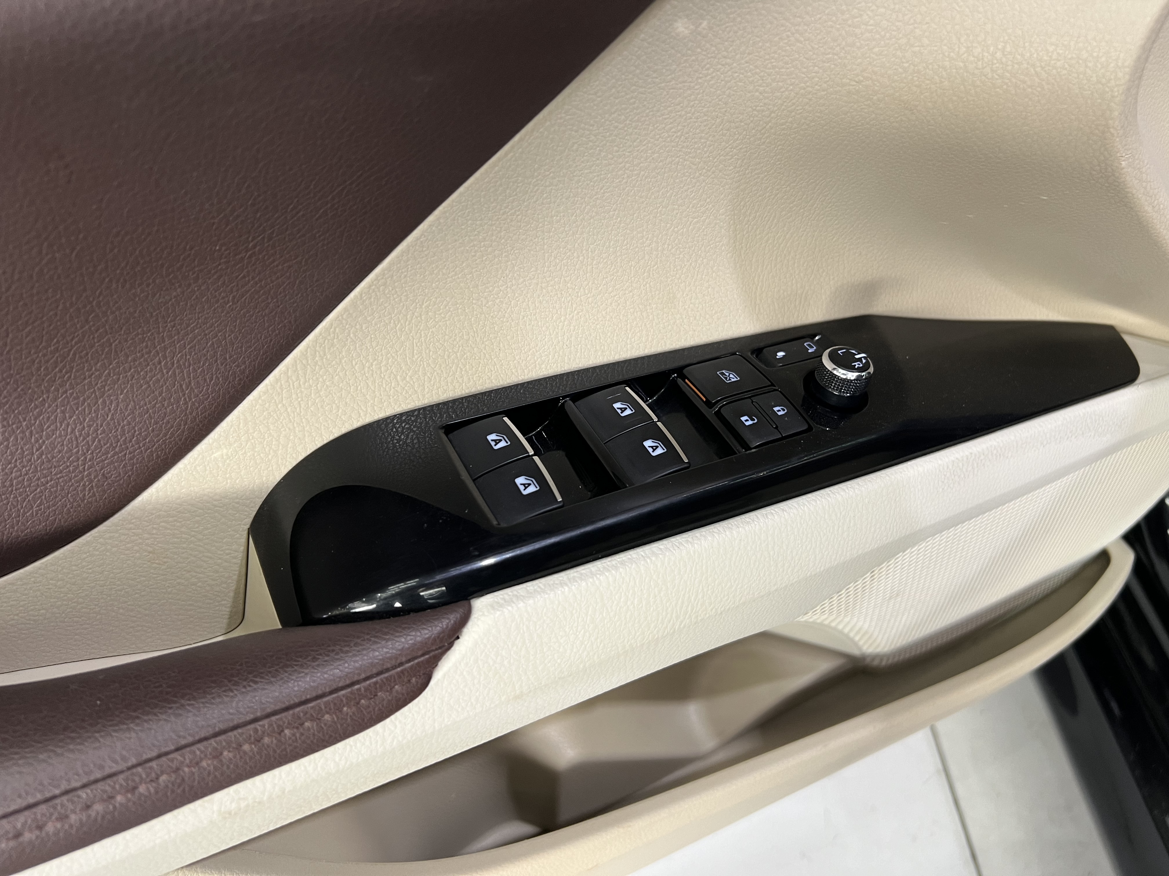 Toyota Camry 2018 #13 Toyota Camry 2018 car image #13