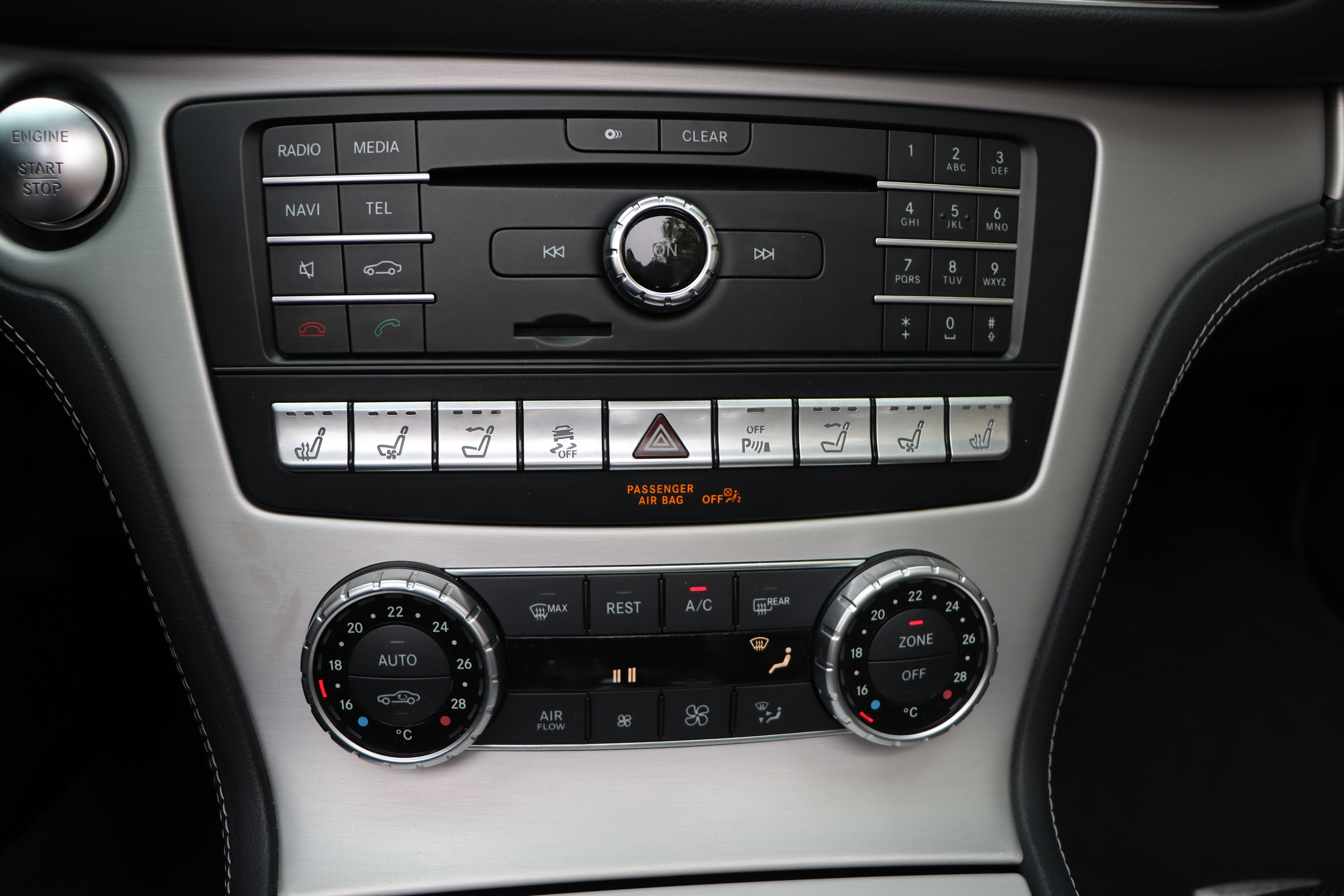 Mercedes-Benz SL Class 2019 car image #13