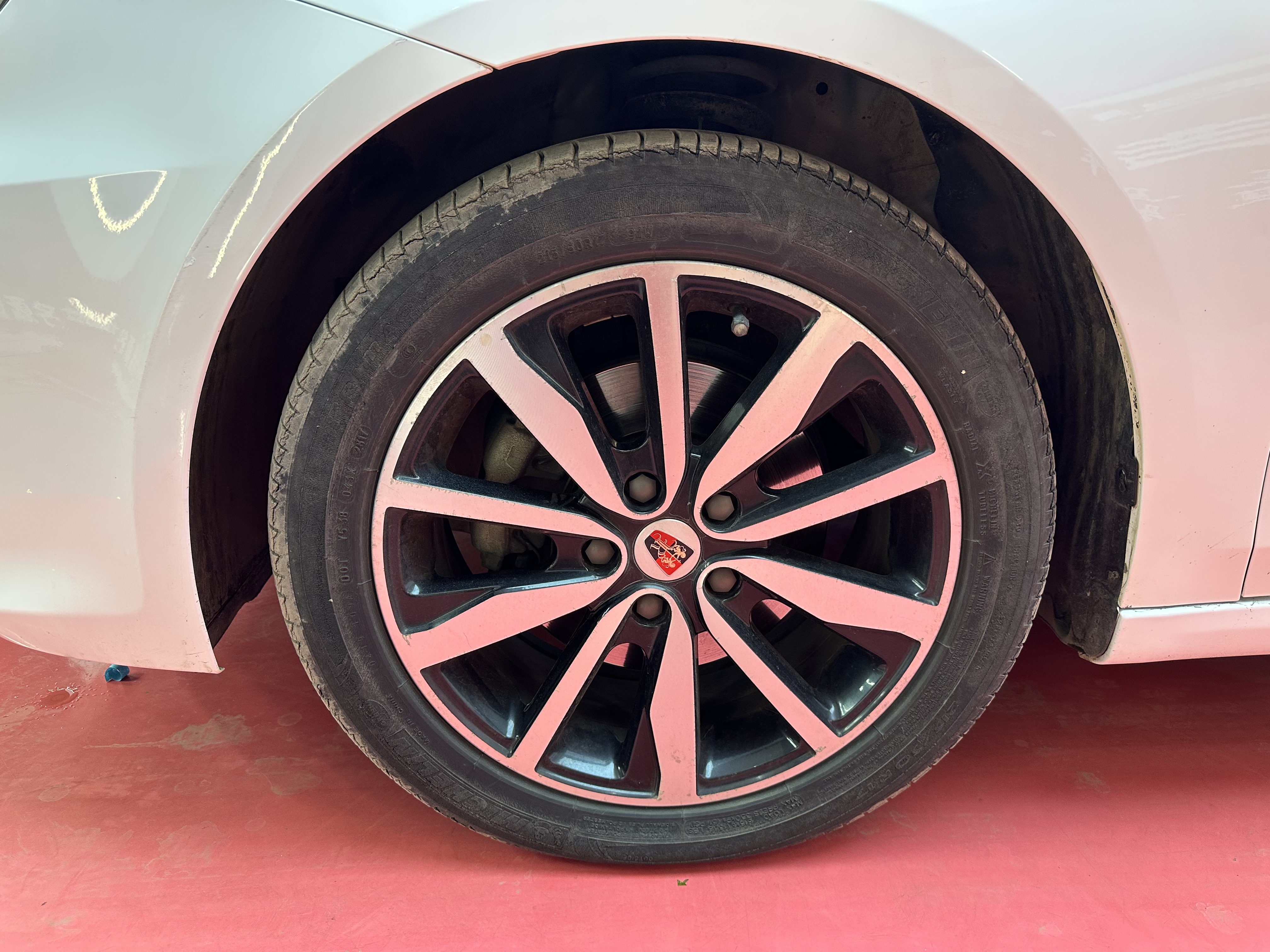 Roewe i6 2017 imagen de coche #13