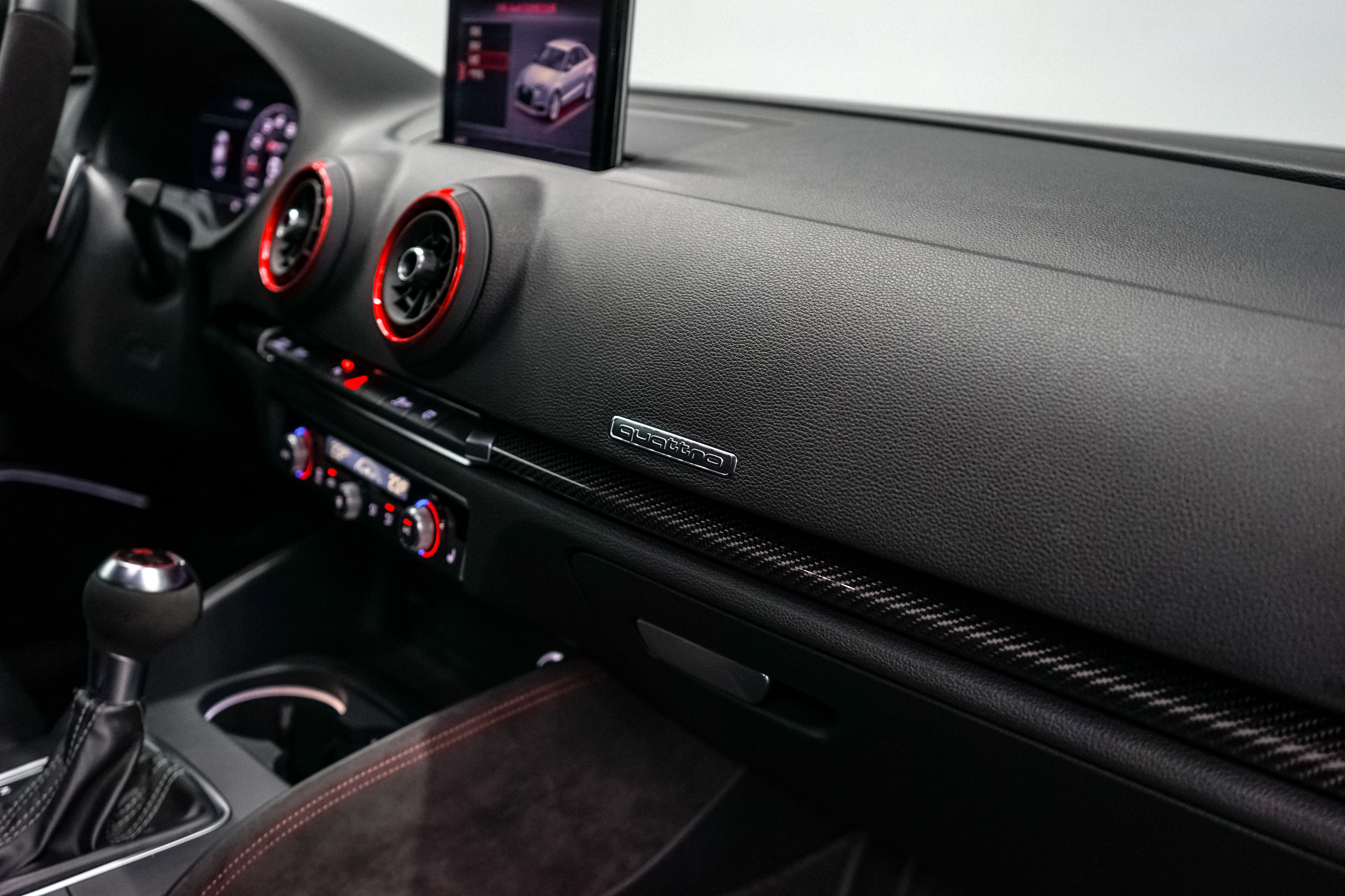 Audi RS 3 2019 car image #13