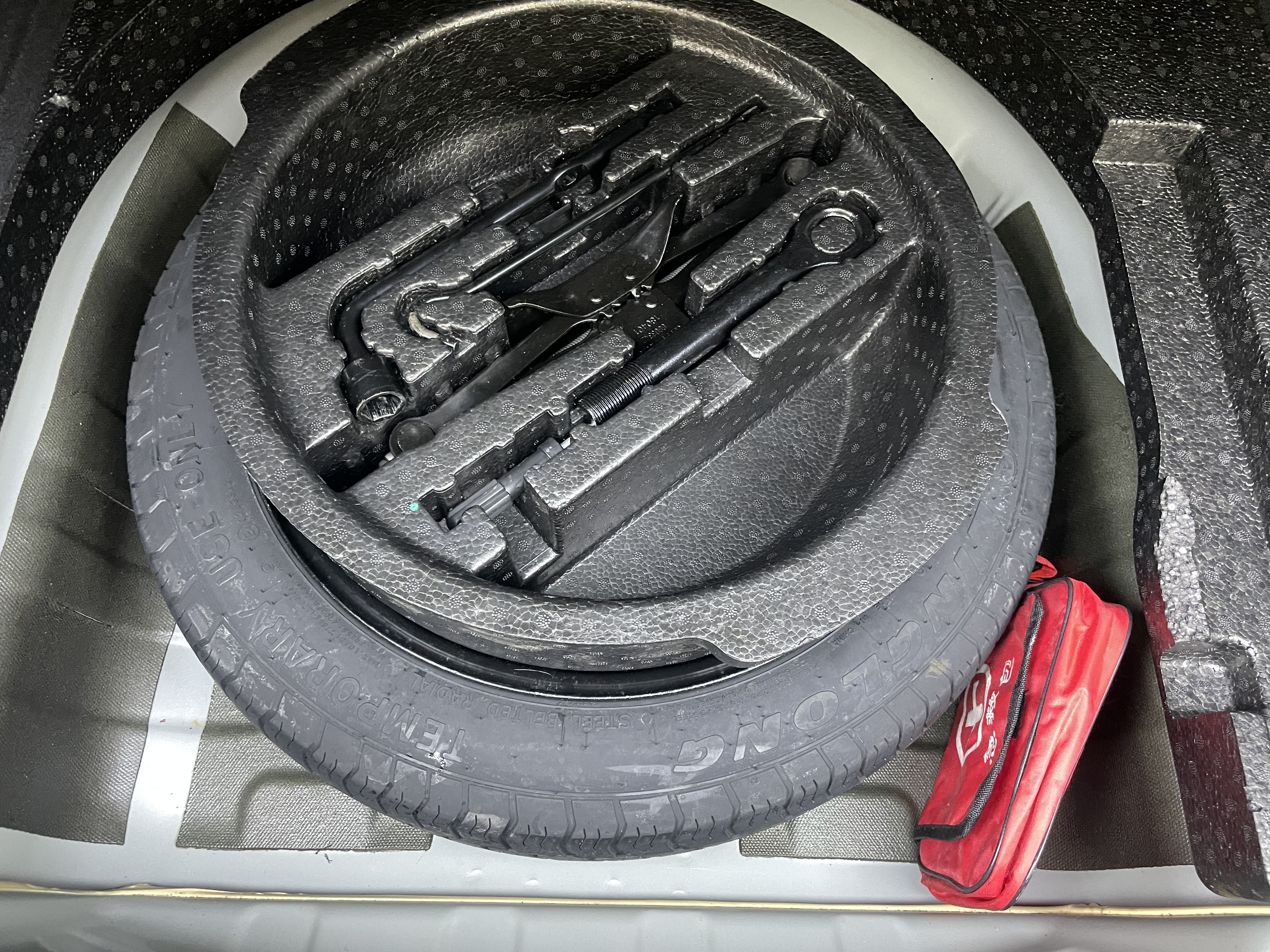 GEELY Emgrand GL 2019 car image #13