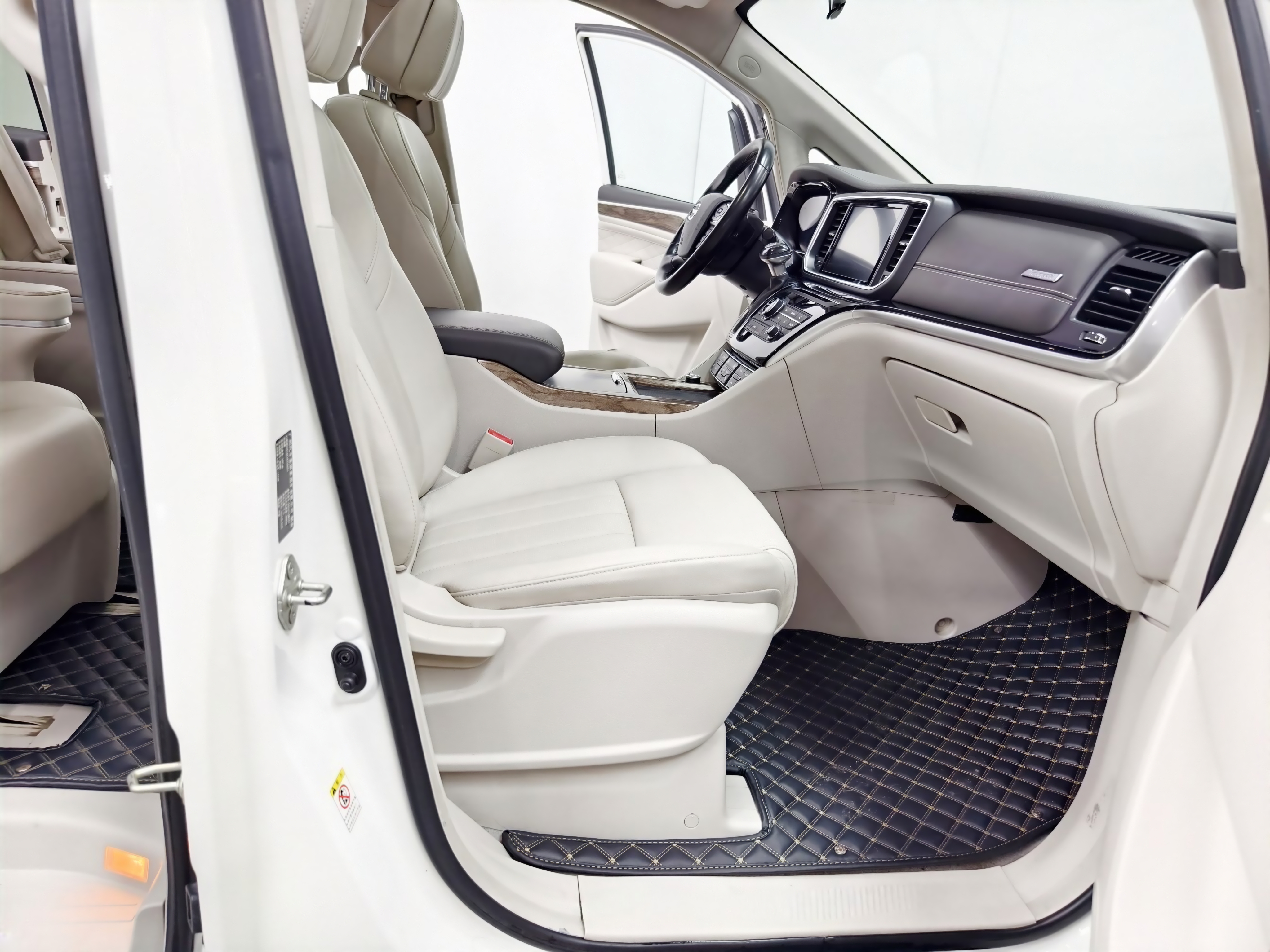 GAC Trumpchi M8 2019 imagem de carro #13