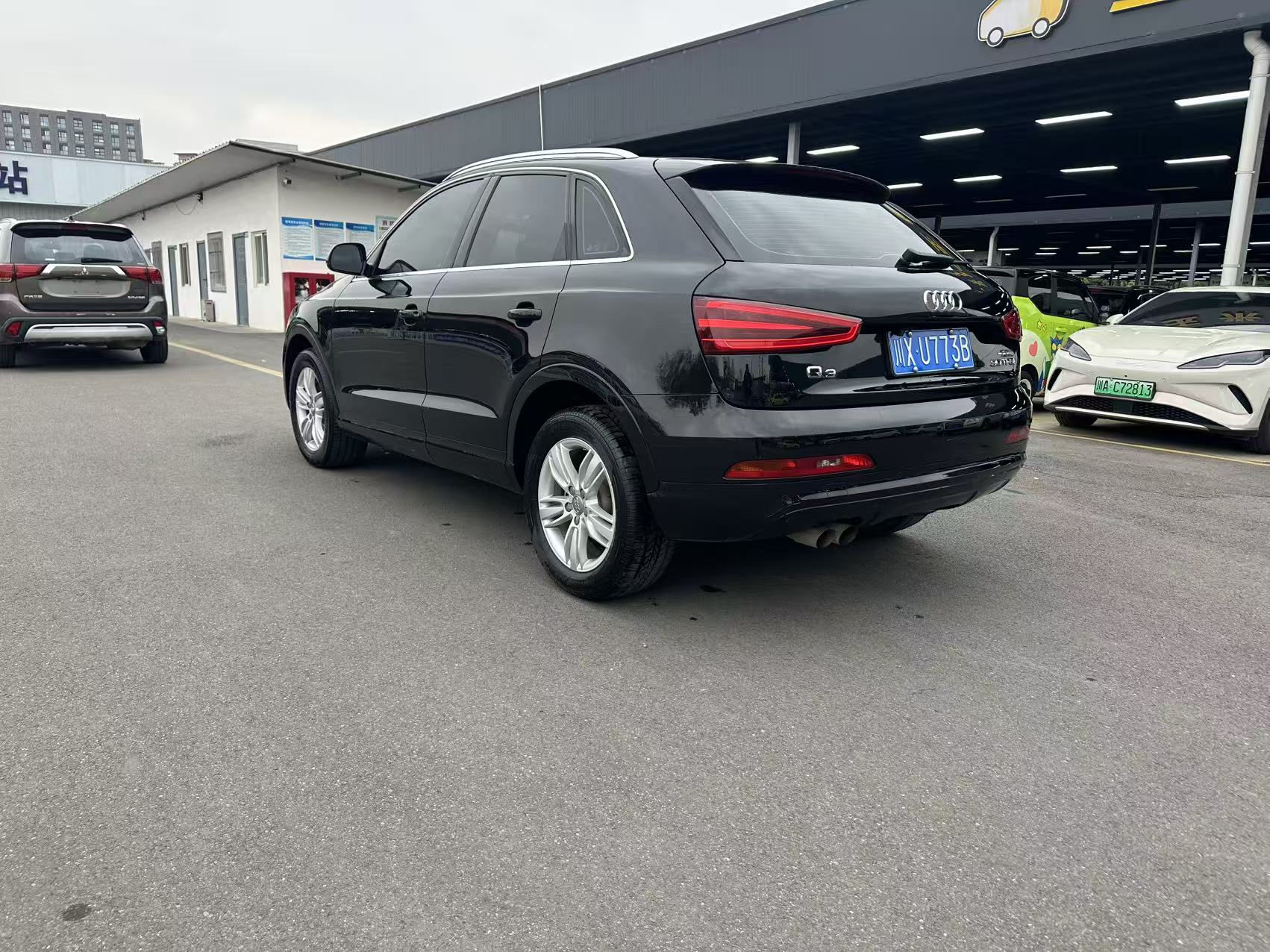 Audi Q3 2015 #13 Audi Q3 2015 car image #13