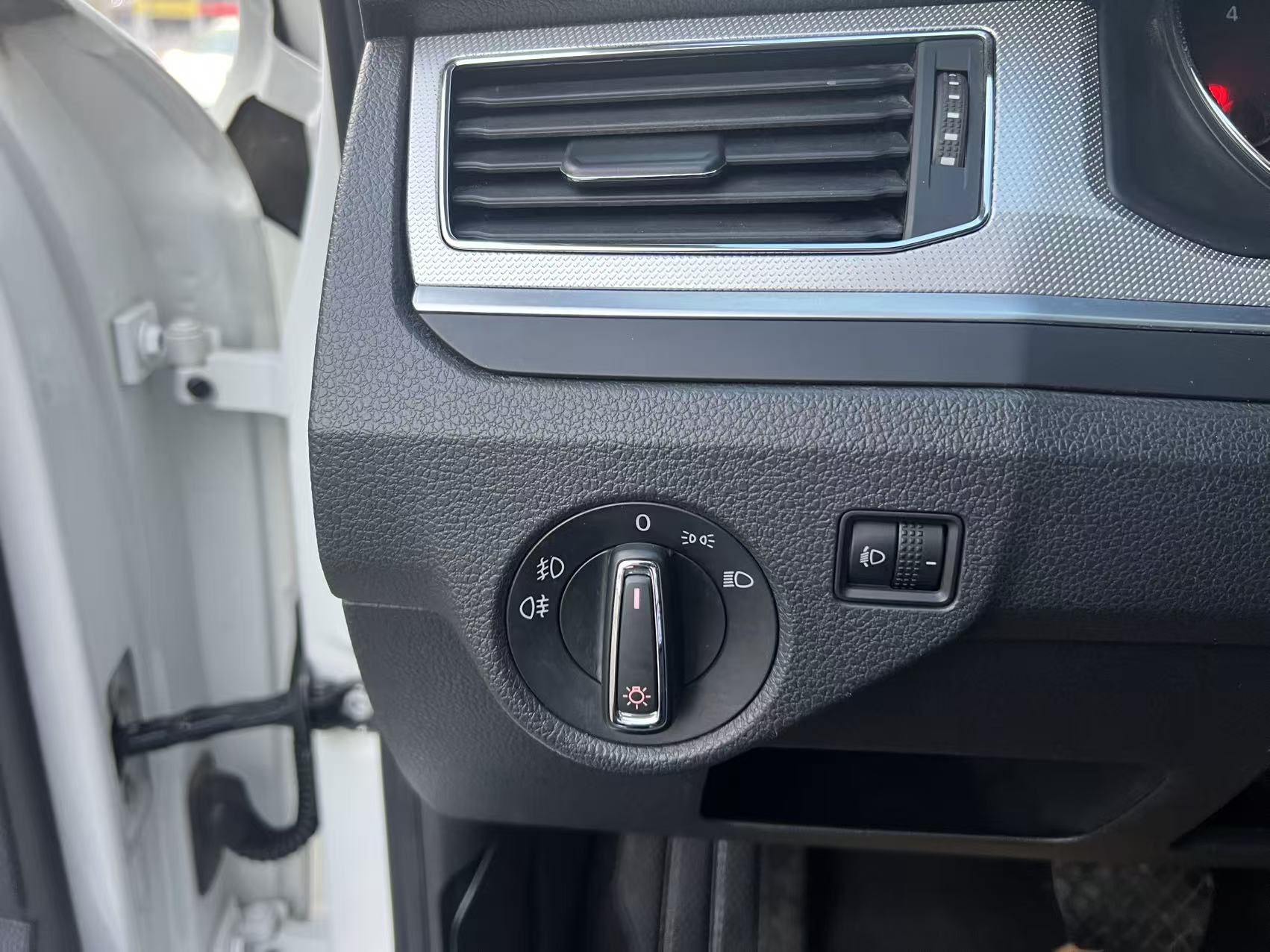 Volkswagen C-Trek 2019 #13 Volkswagen C-Trek 2019 immagine di auto #13