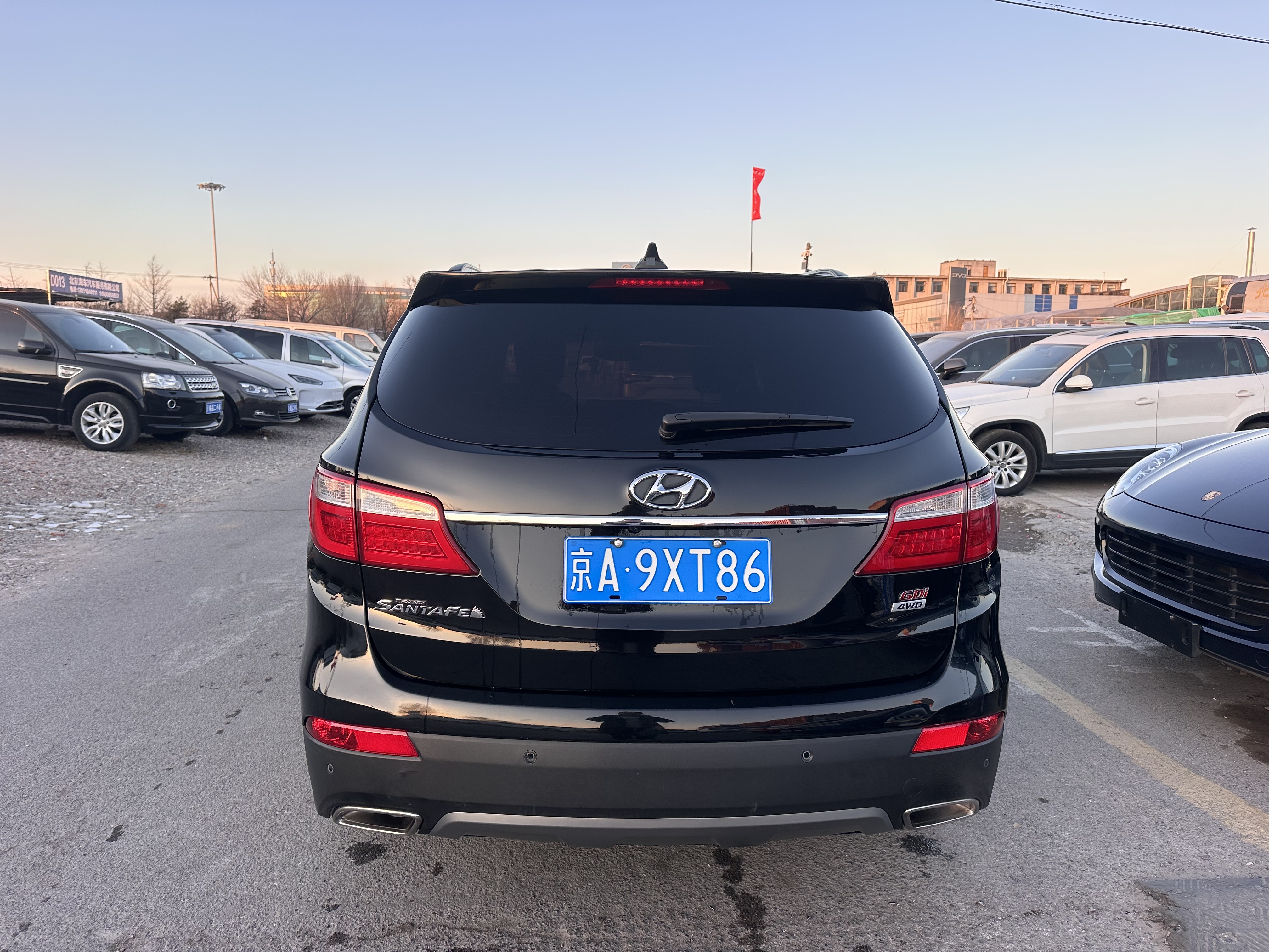 Hyundai Grand Santa Fe 2014 car image #13