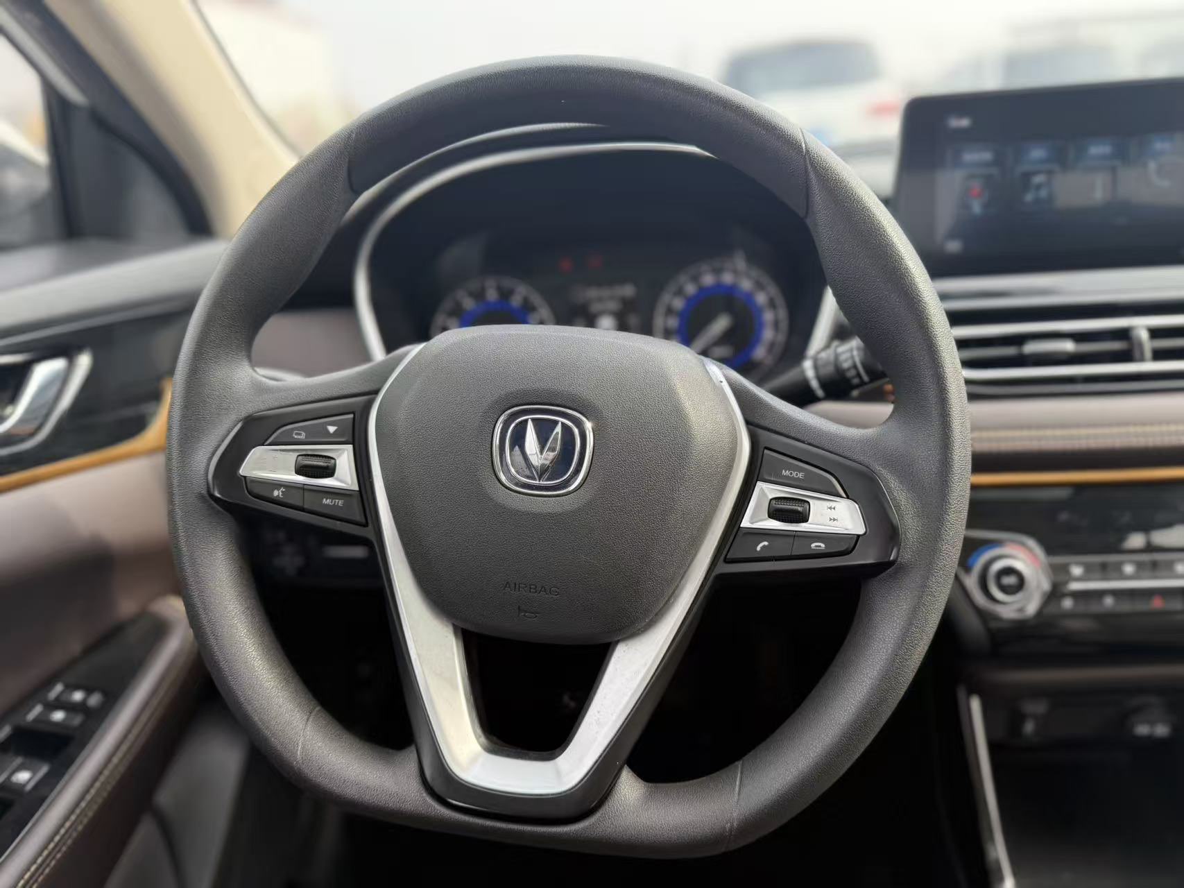 Changan Eado DT 2018 car image #13