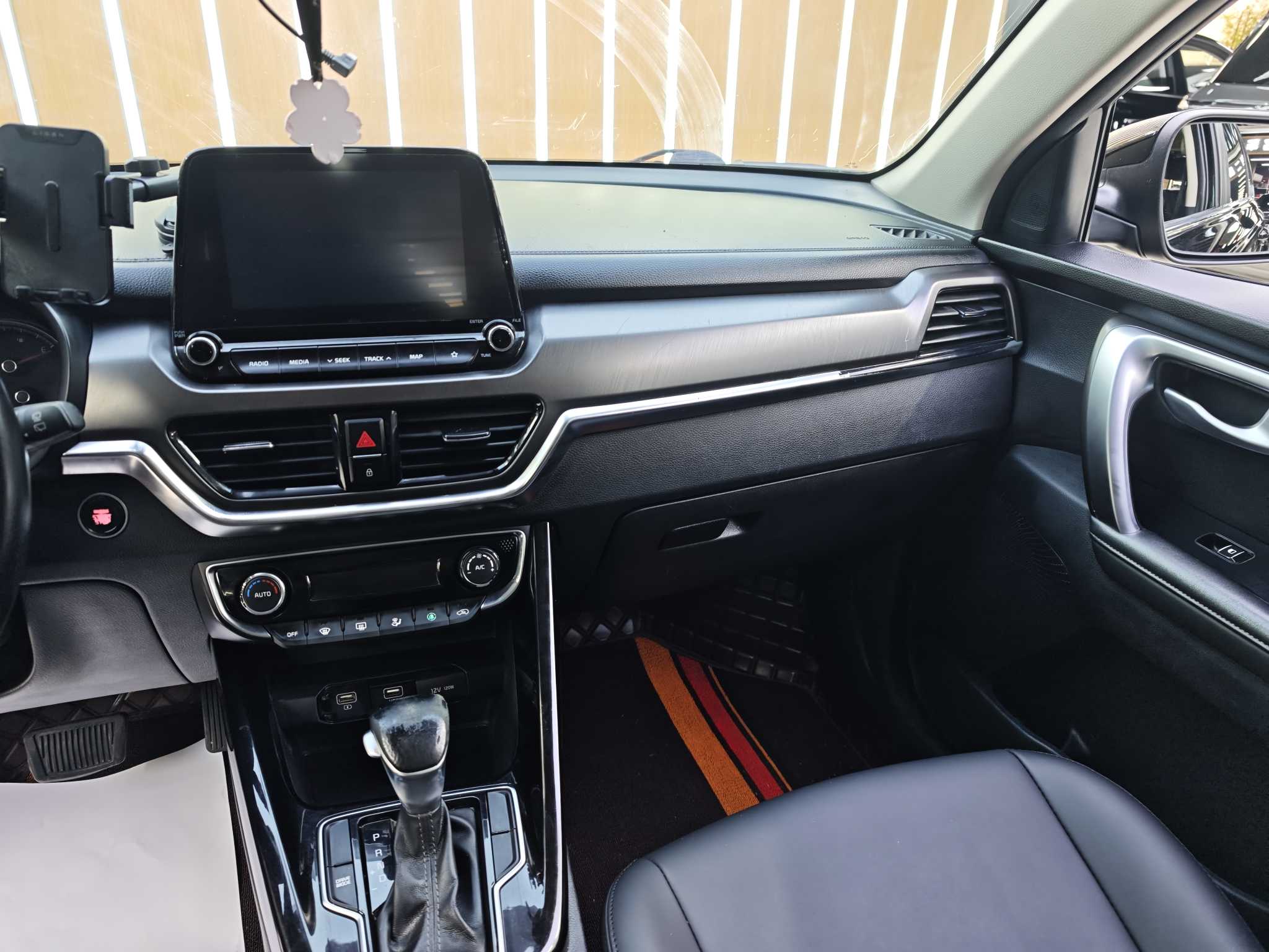Kia Sportage R 2019 #13 Kia Sportage R 2019 car image #13