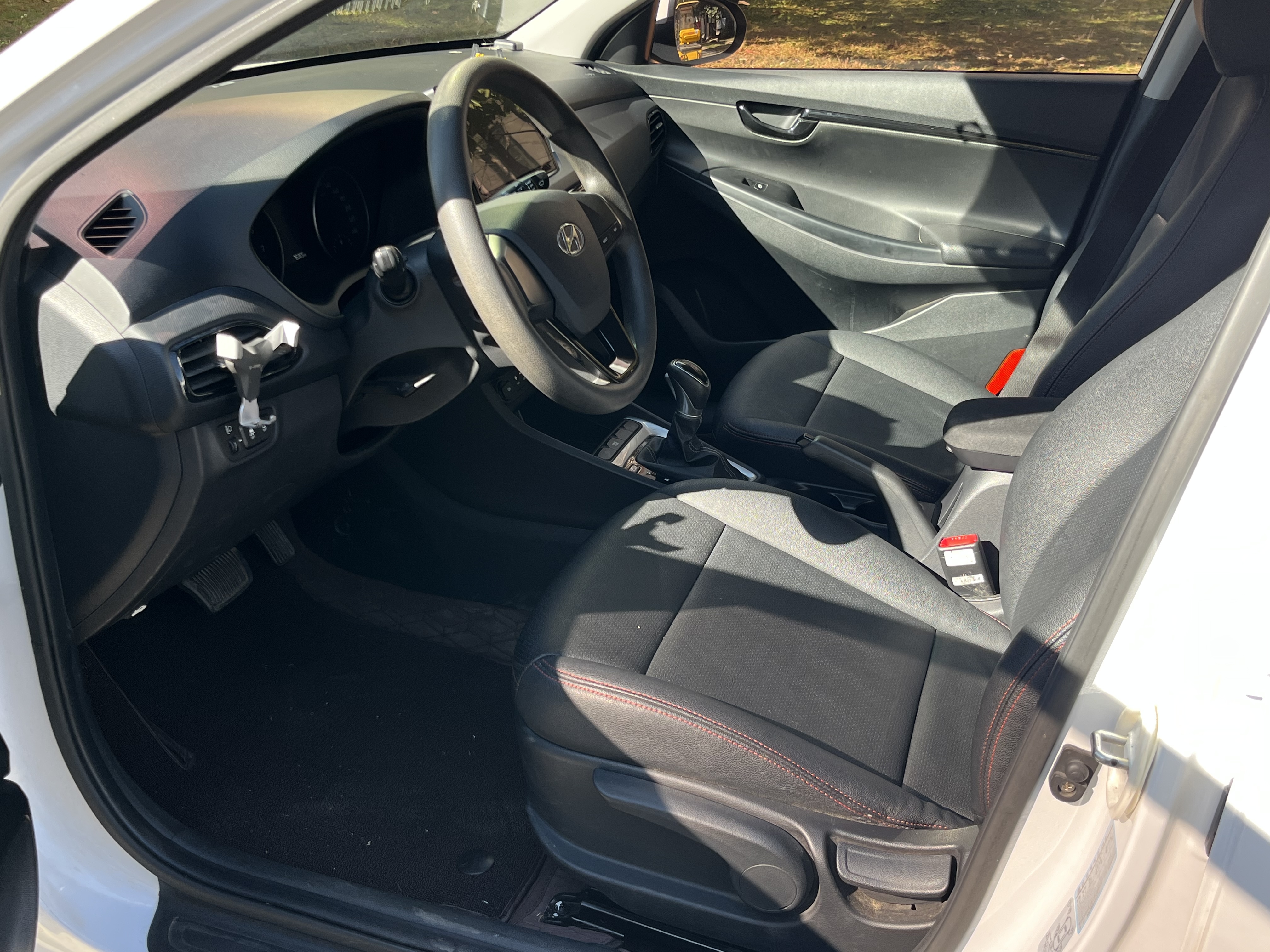 Hyundai Elantra HD 2019 car image #13