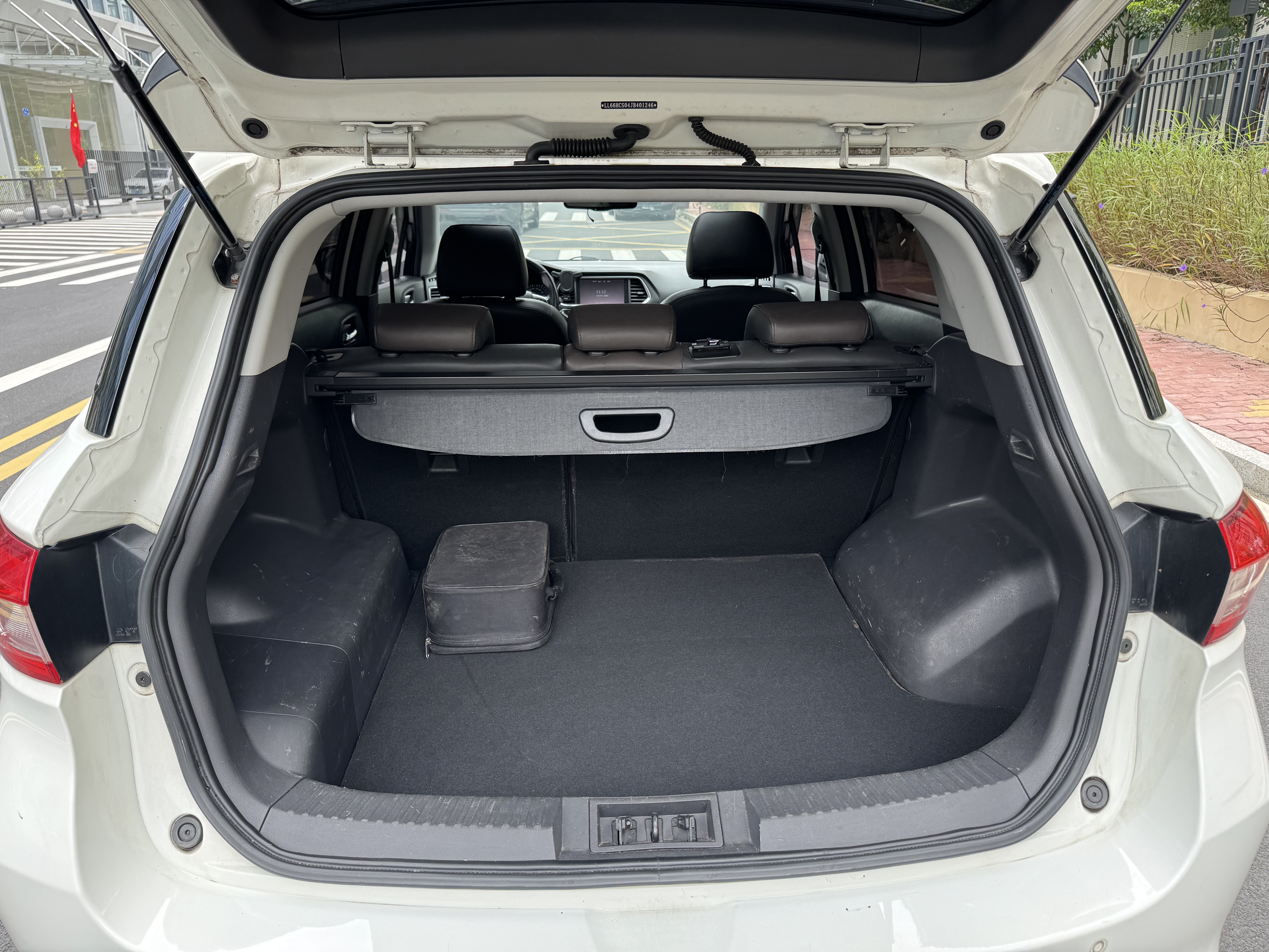 GAC Qizhi PHEV 2018 car image #13