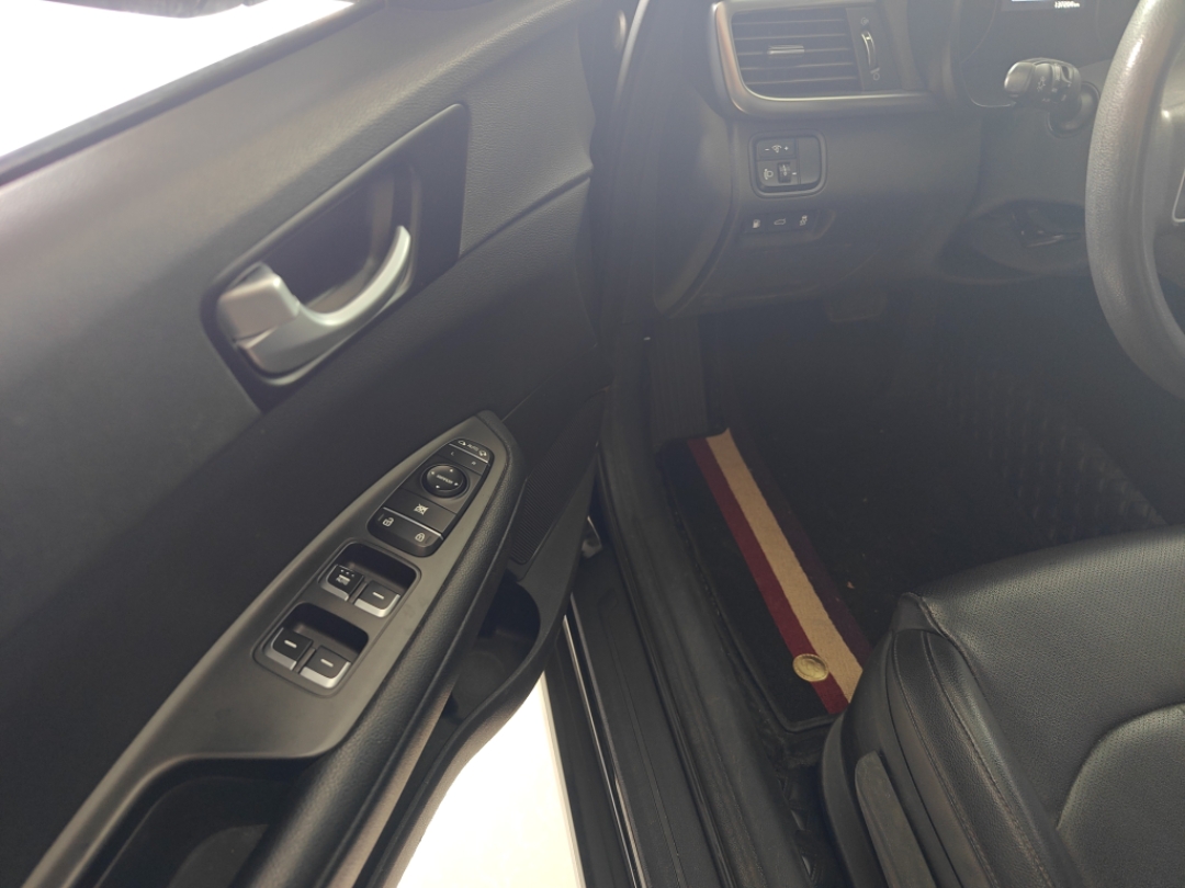 起亚 起亚K5新能源 2019 汽车图片 #13