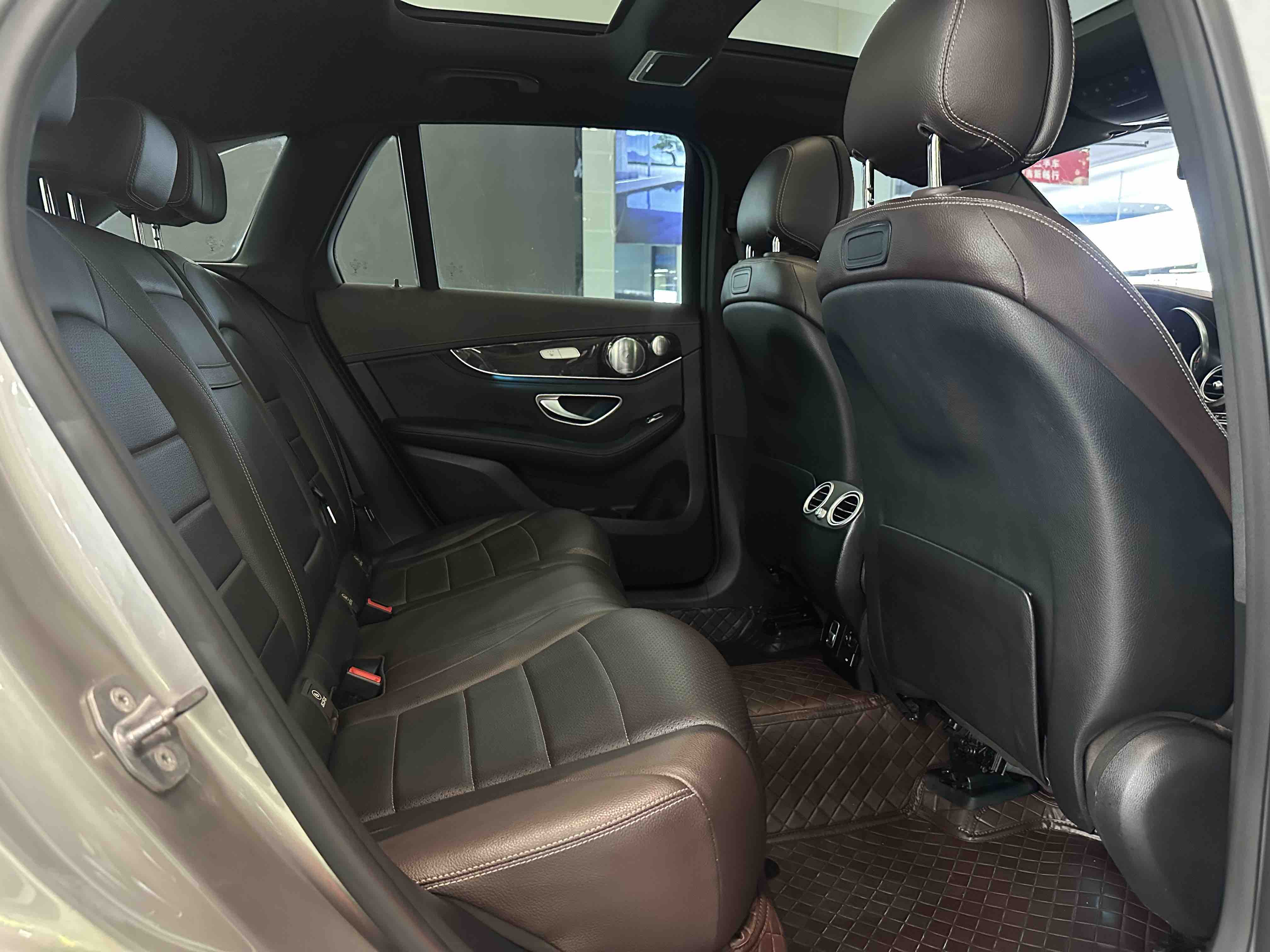 奔驰 奔驰GLC 2018 汽车图片 #13