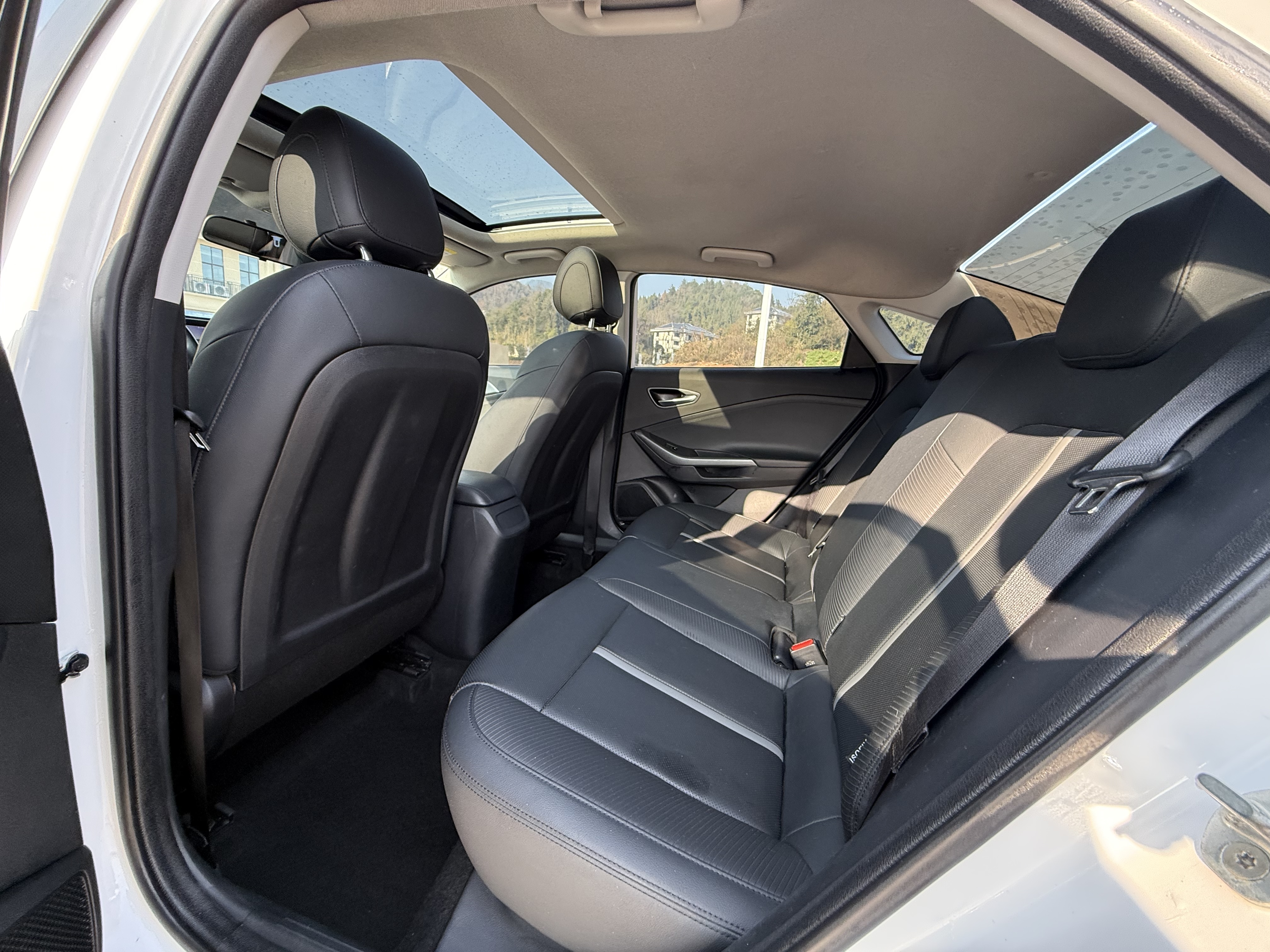 Hyundai Lafesta 2019 #13 Hyundai Lafesta 2019 car image #13