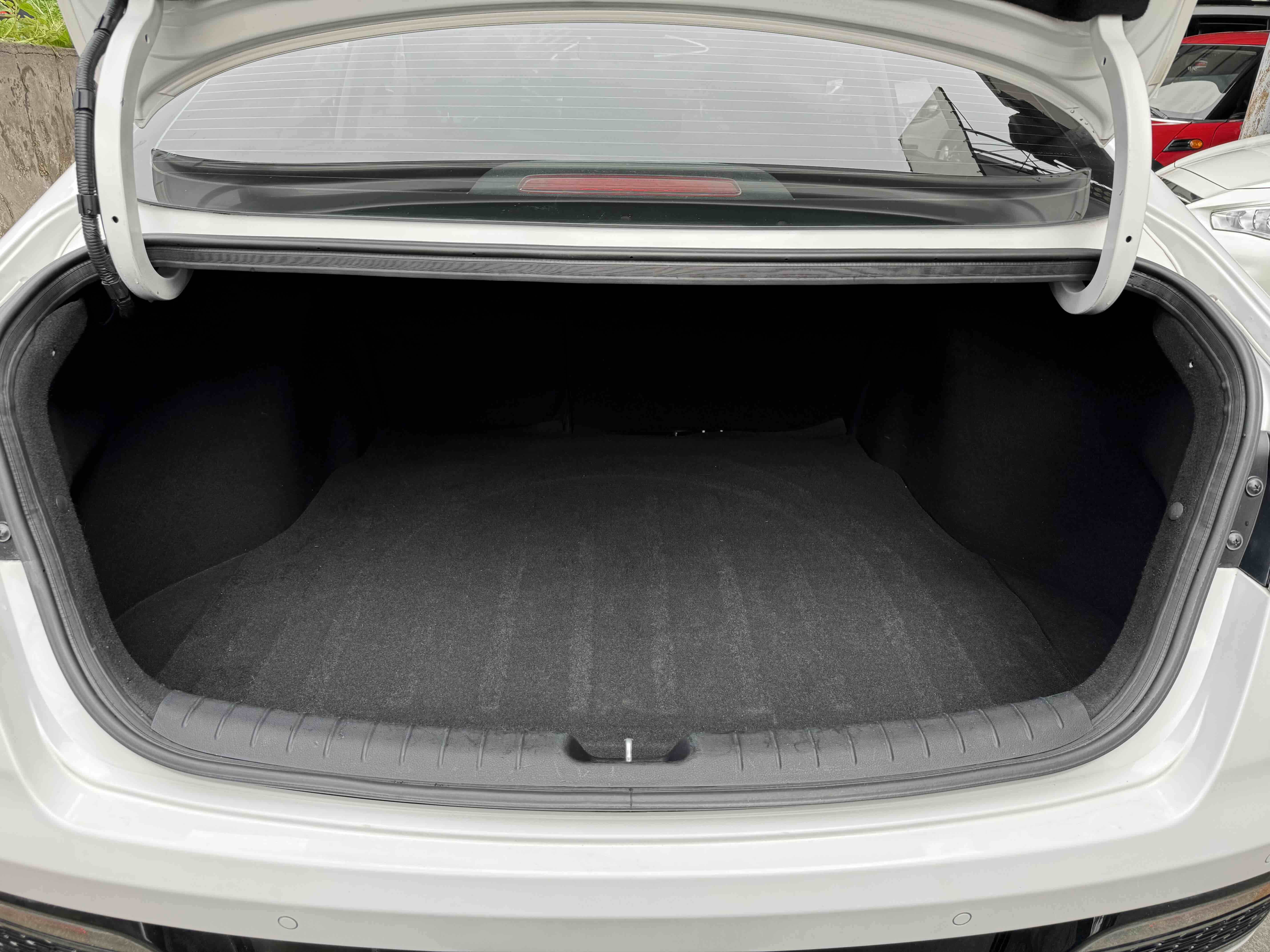 Hyundai Lafesta 2018 car image #13