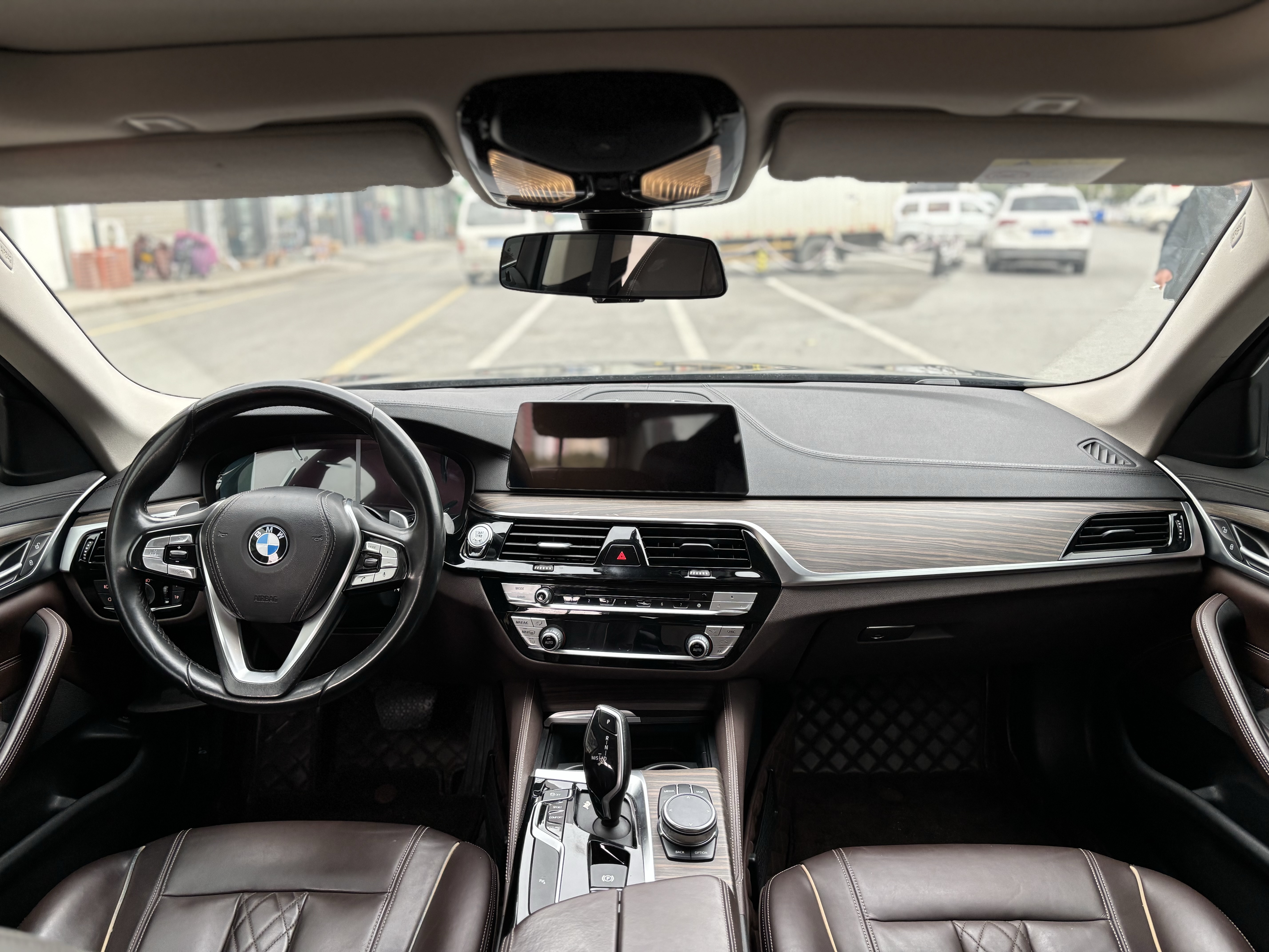 BMW 5 Series 2019 #13 BMW 5 Series 2019 car image #13