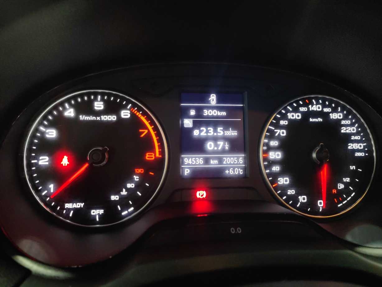 Audi A3 2019 car image #13