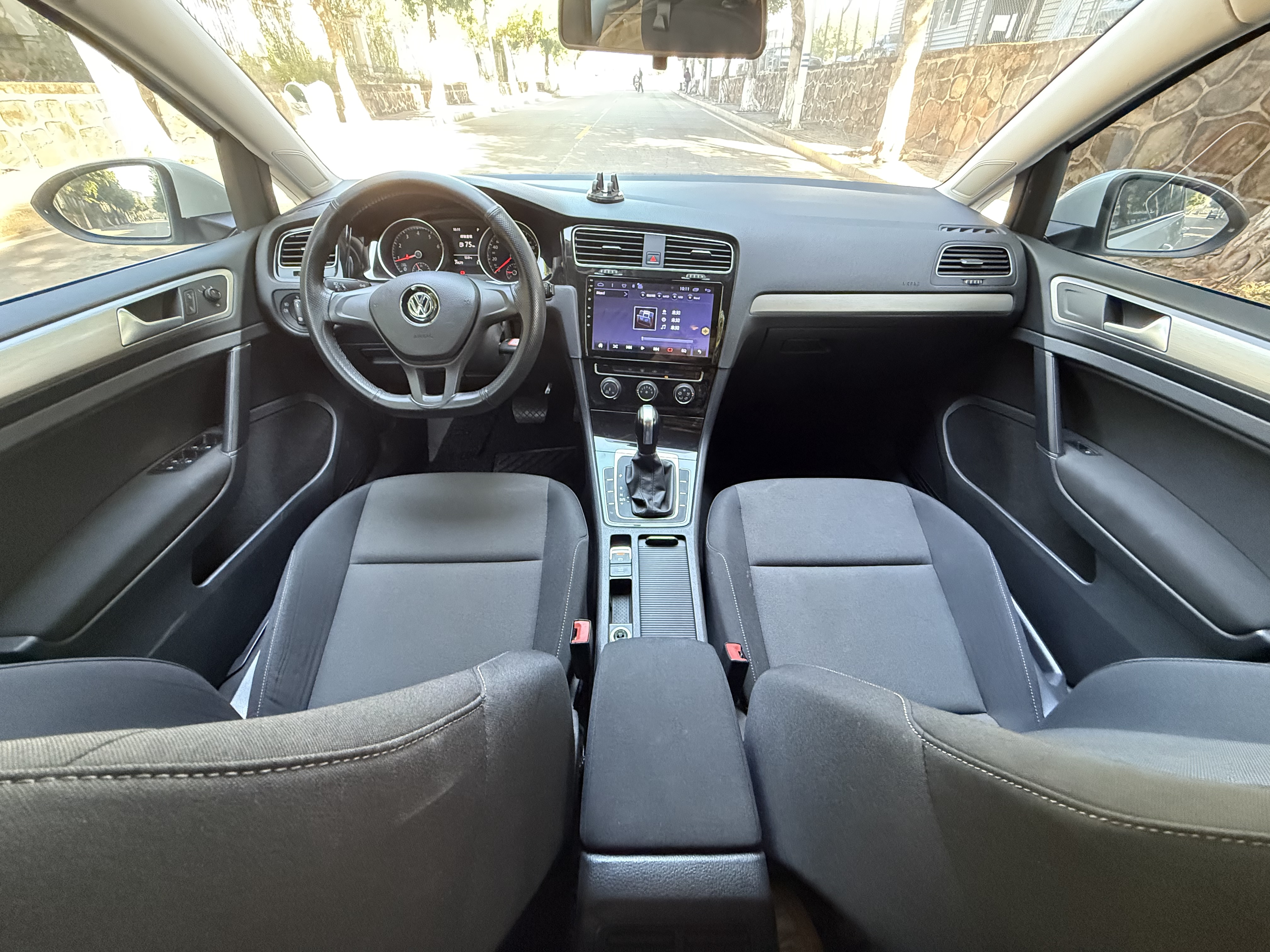 Volkswagen Golf 2019 #13 Volkswagen Golf 2019 car image #13