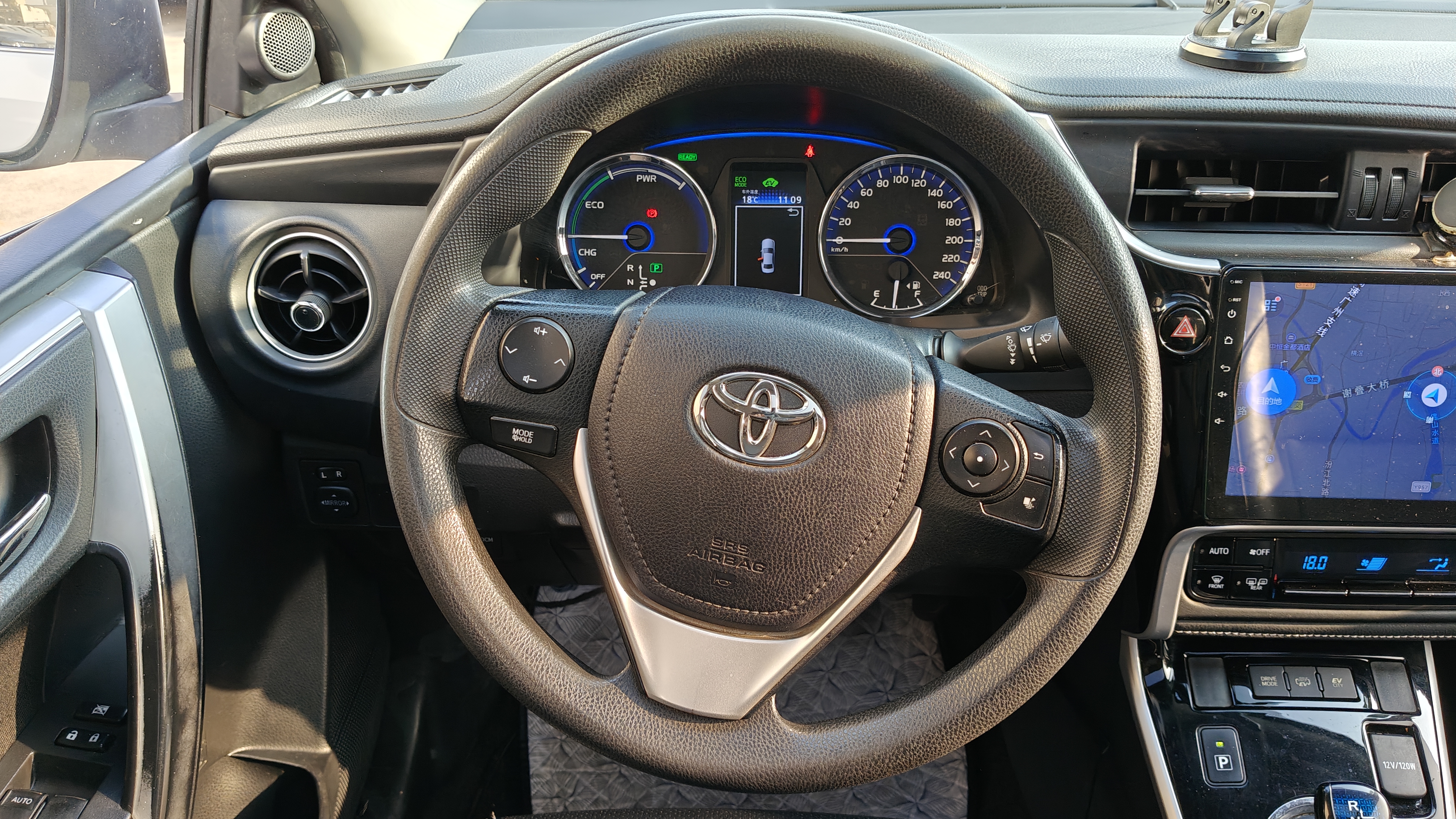 Toyota Corolla Hybird E+ 2020 immagine di auto #13