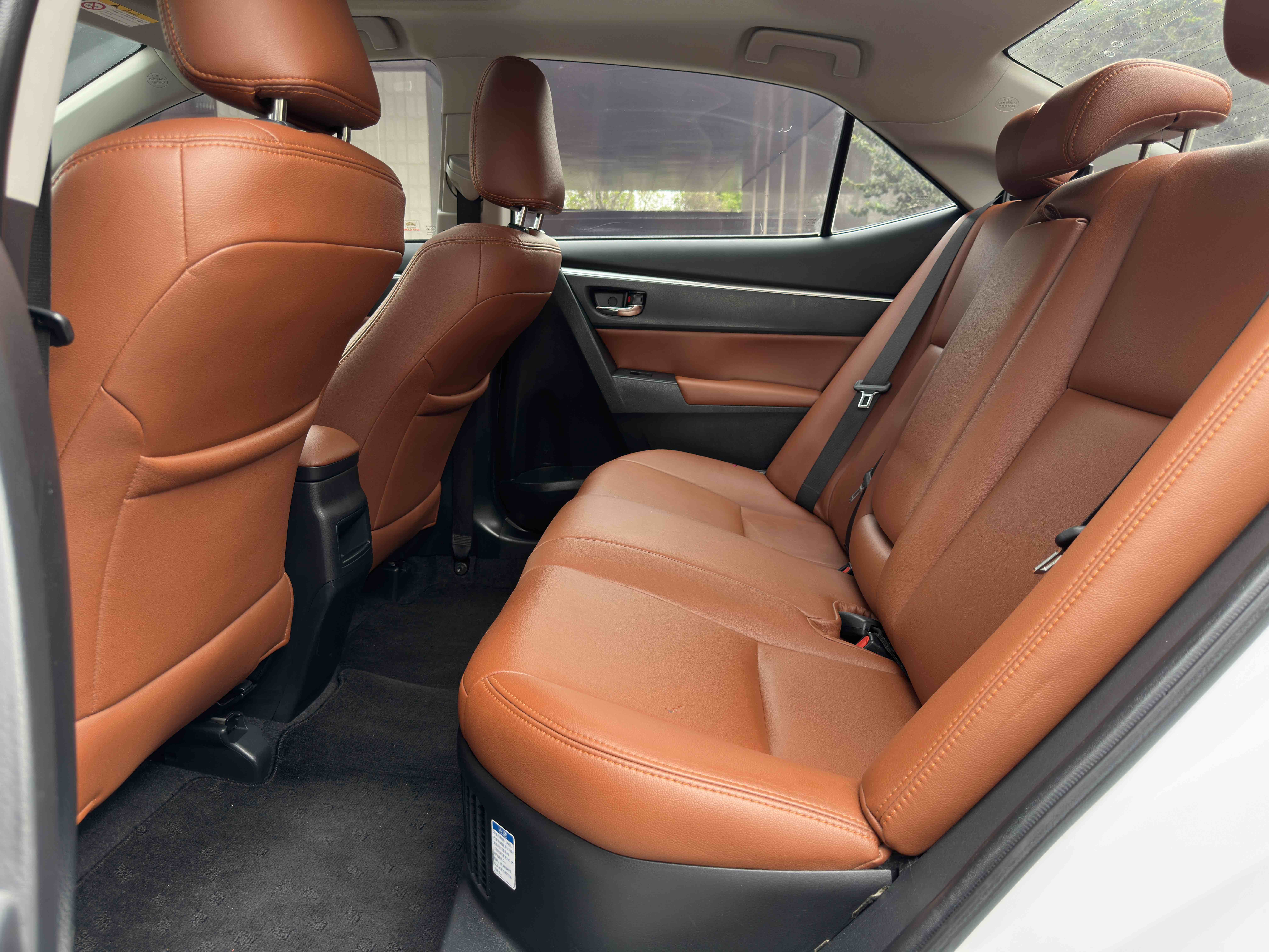 Toyota Corolla Hybird E+ 2019 car image #13