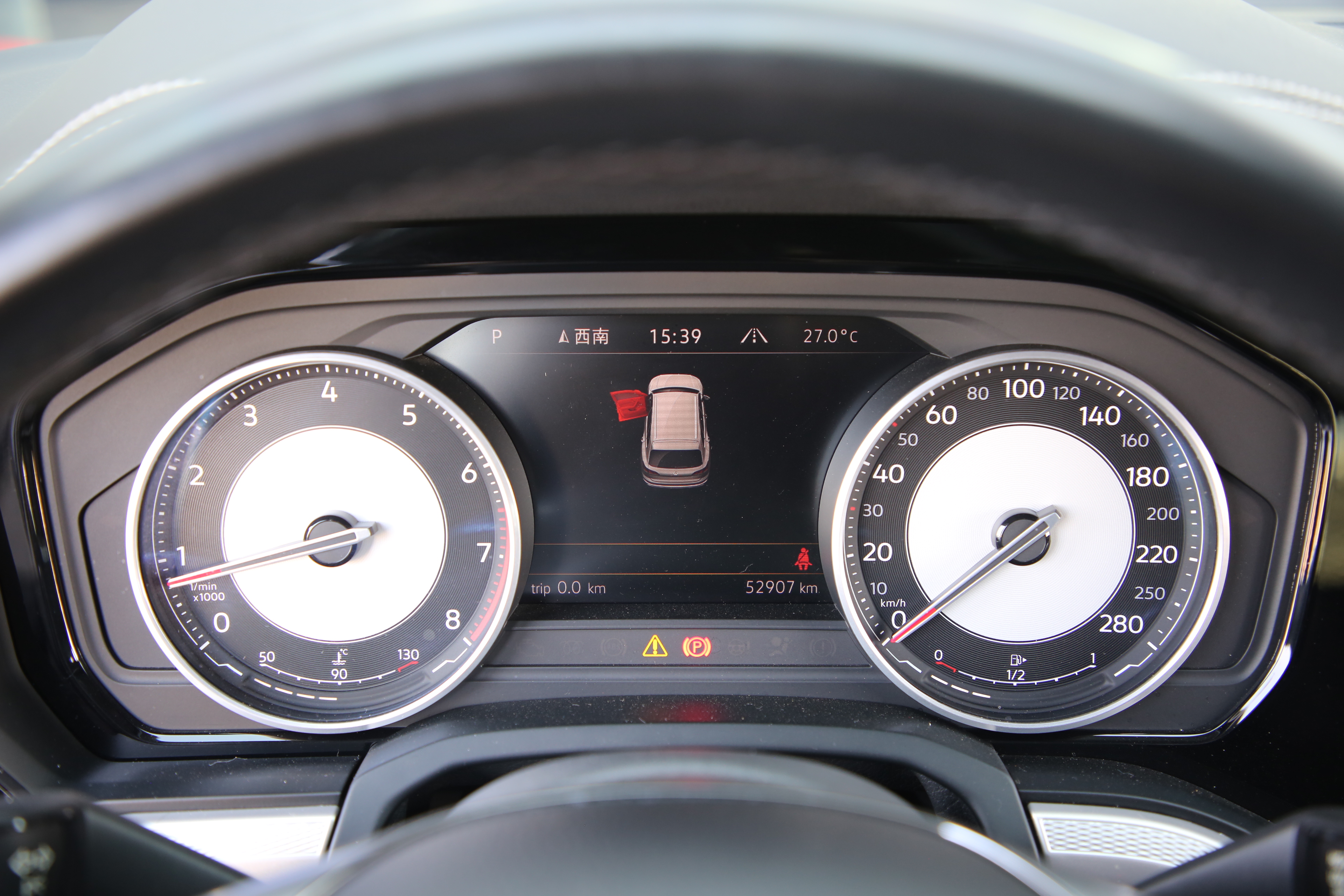 Volkswagen Touareg 2020 car image #13