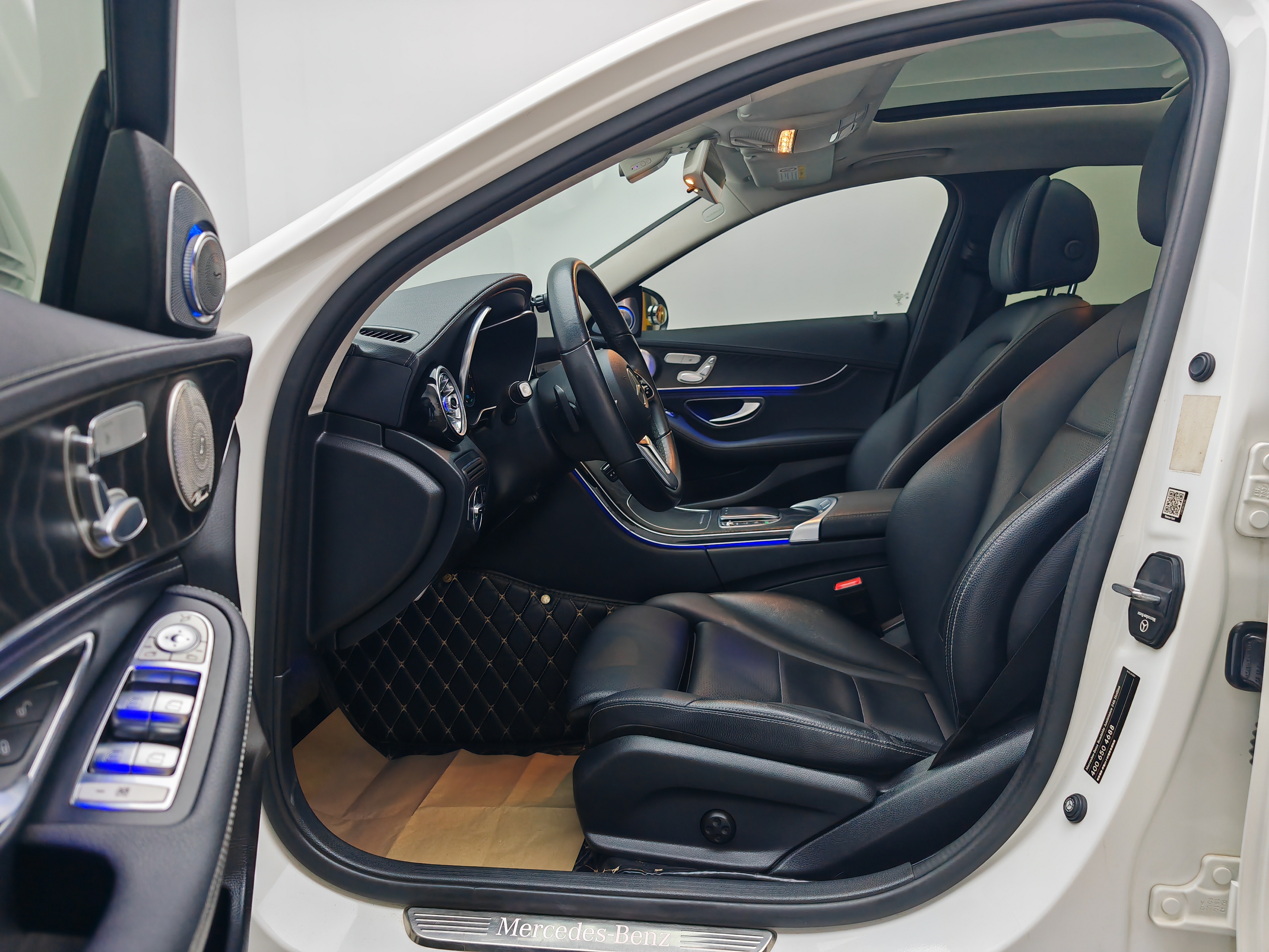 Mercedes-Benz C Class 2019 #13 Mercedes-Benz C Class 2019 car image #13