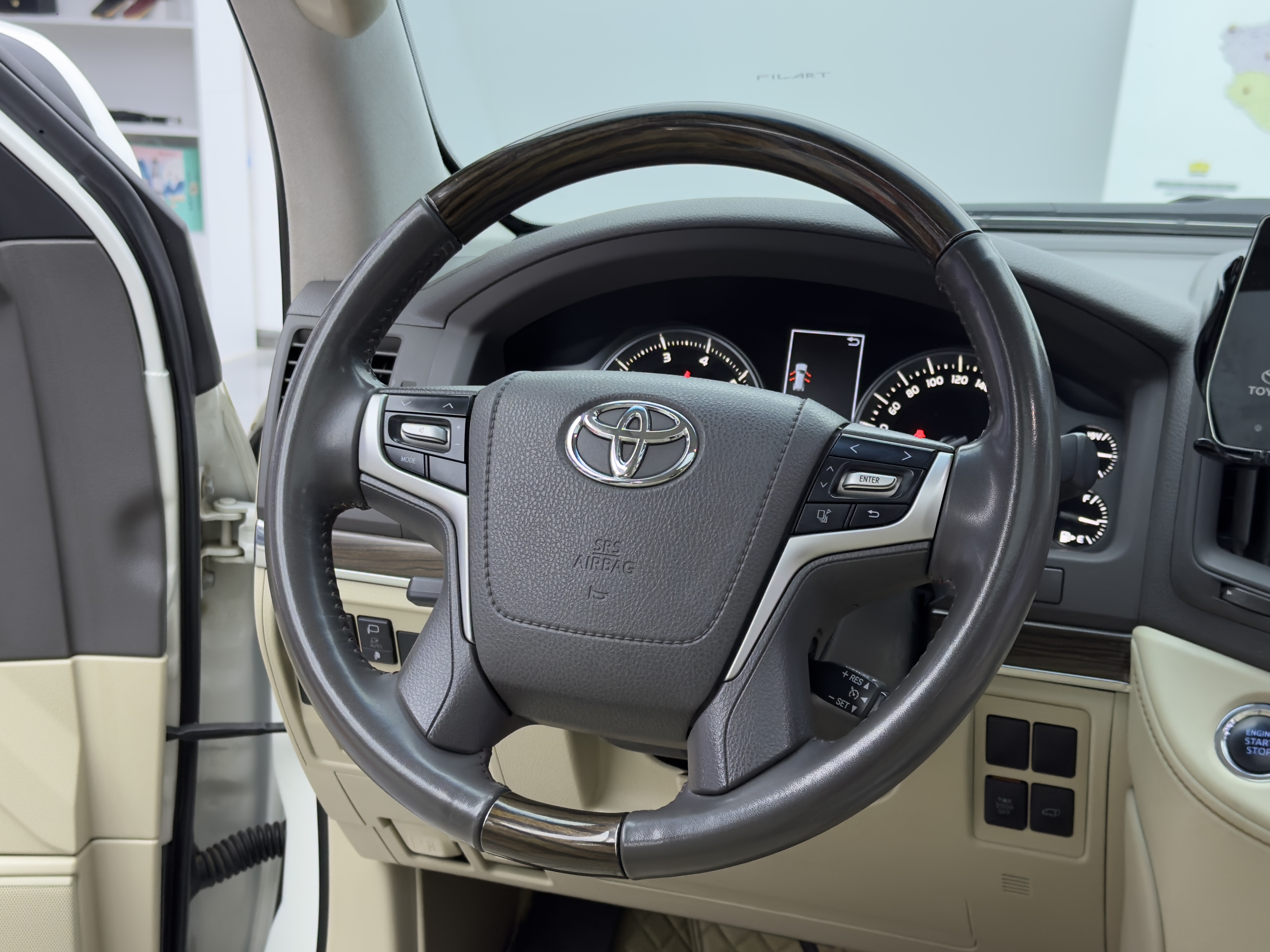 Toyota 2019 #13 Toyota 2019 car image #13