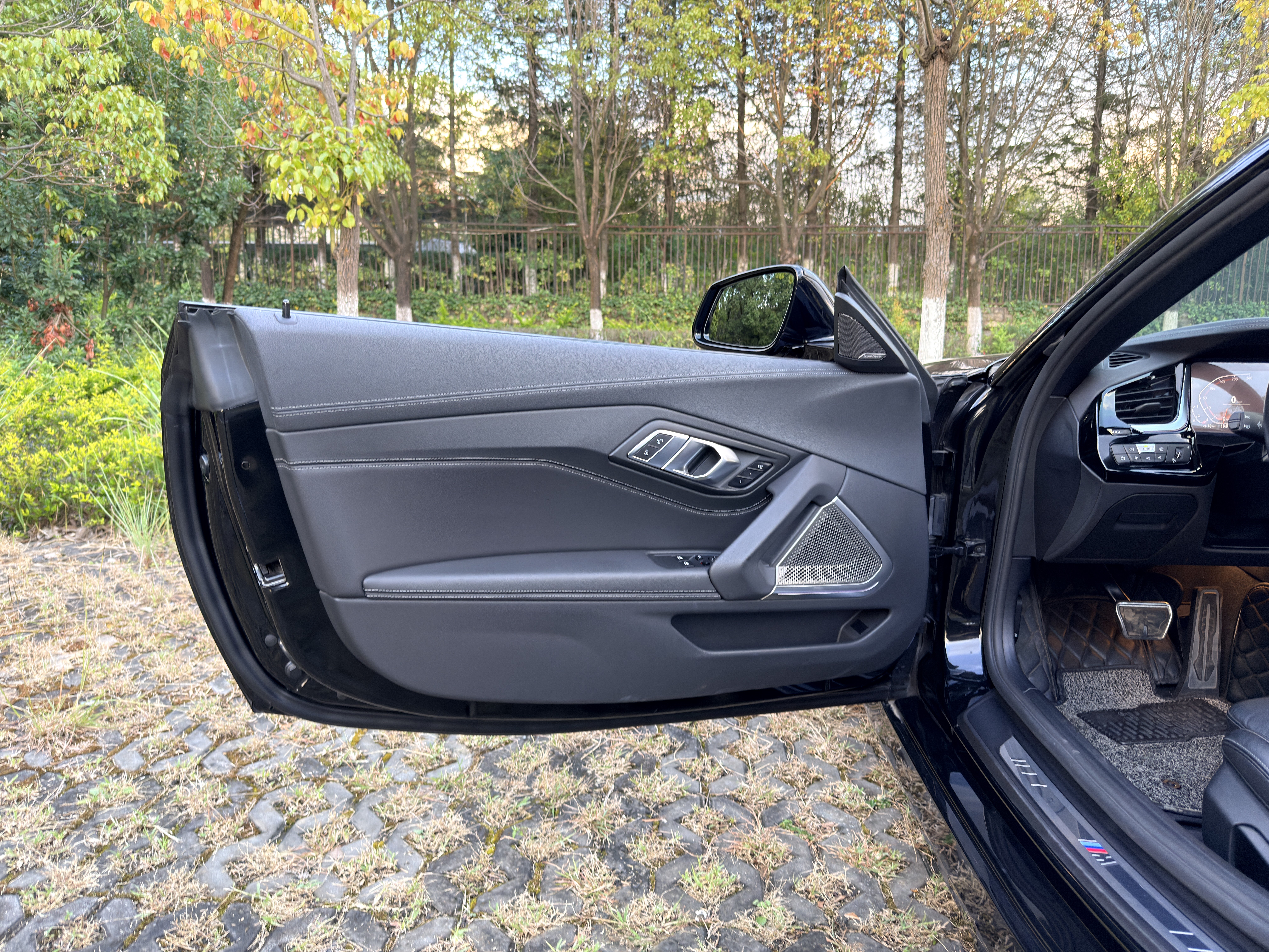 BMW Z4 M40i 2021 car image #13