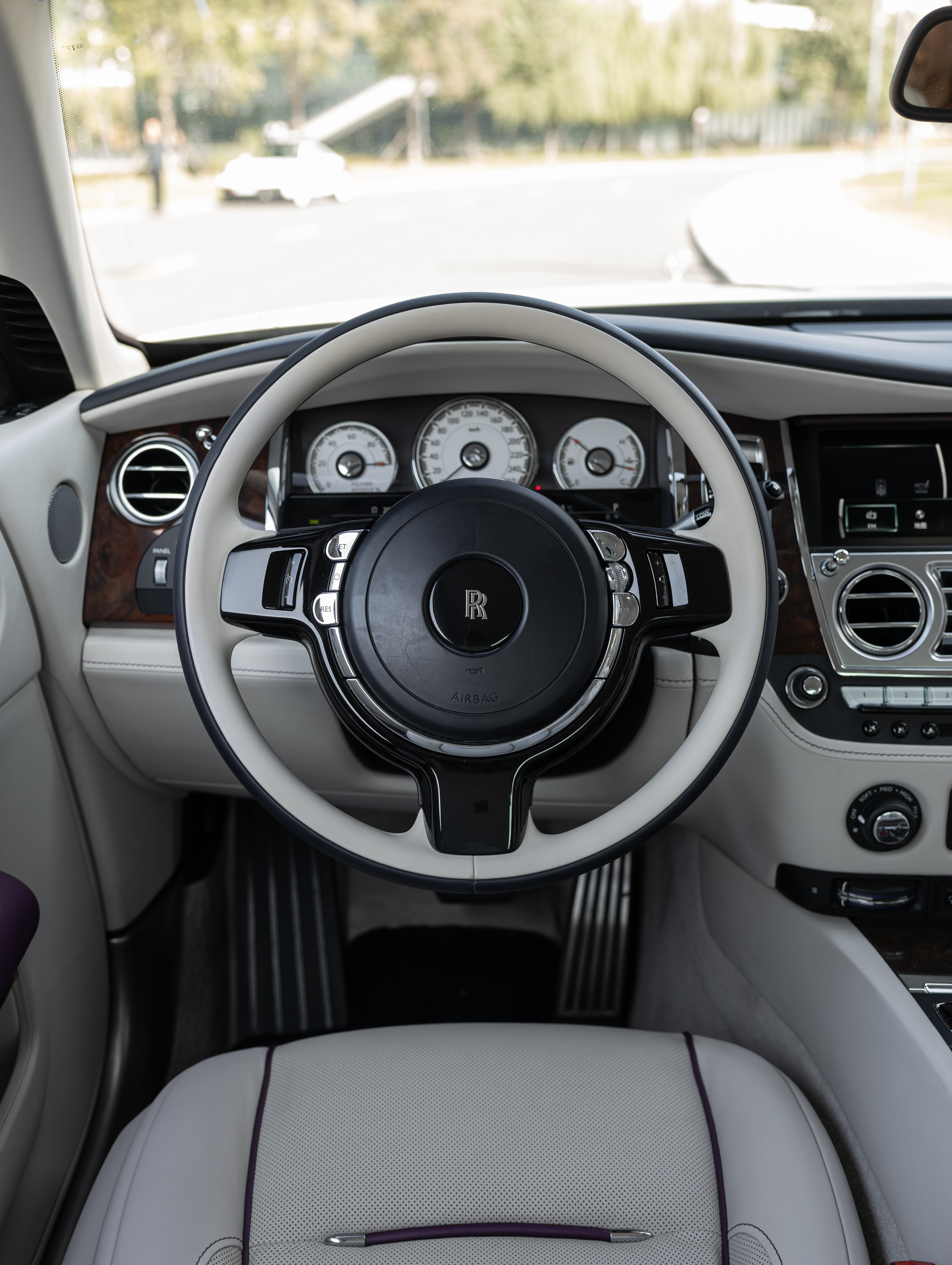 劳斯莱斯 魅影 2018 汽车图片 #13