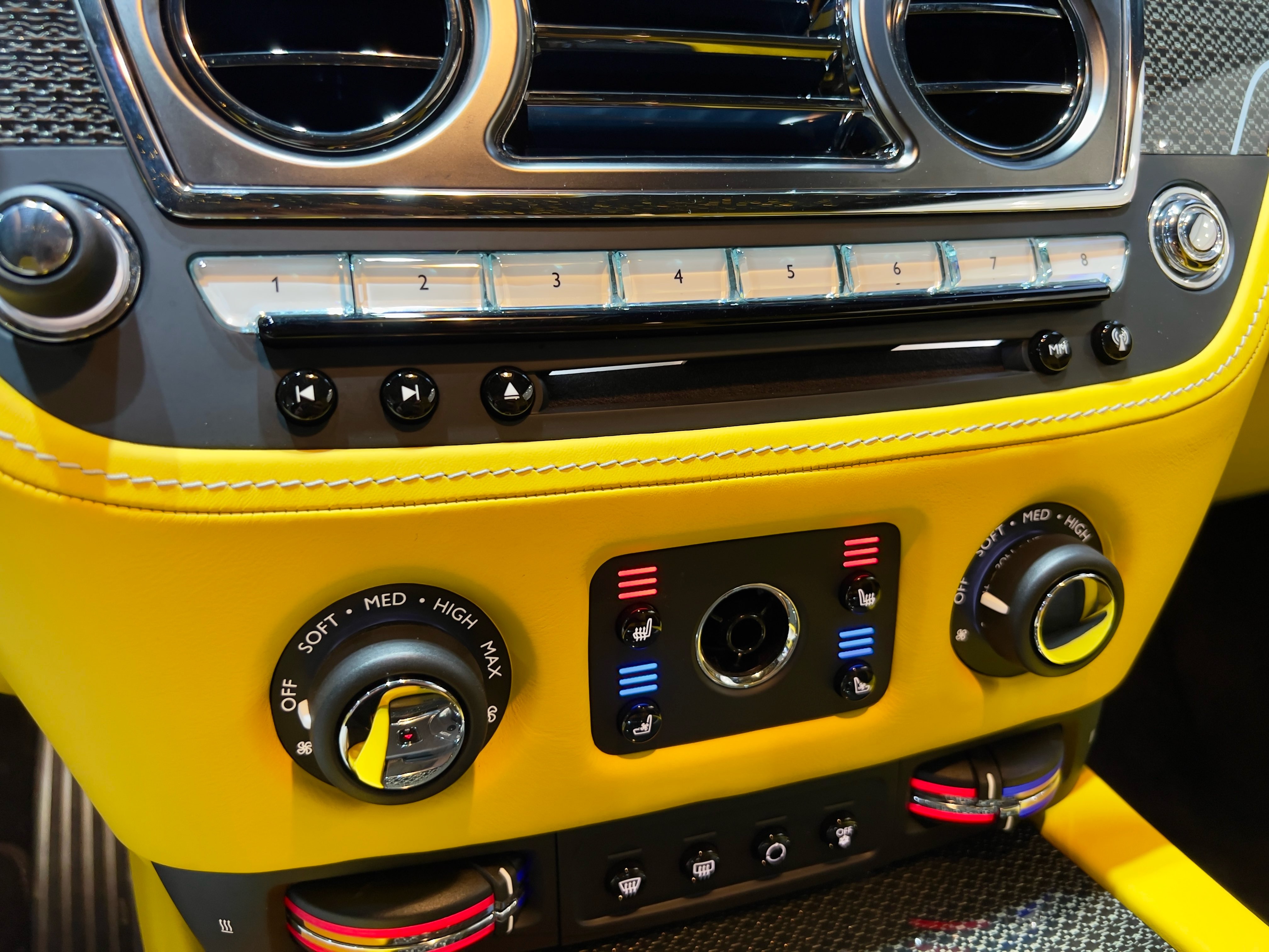 Rolls-Royce Wraith 2020 car image #13