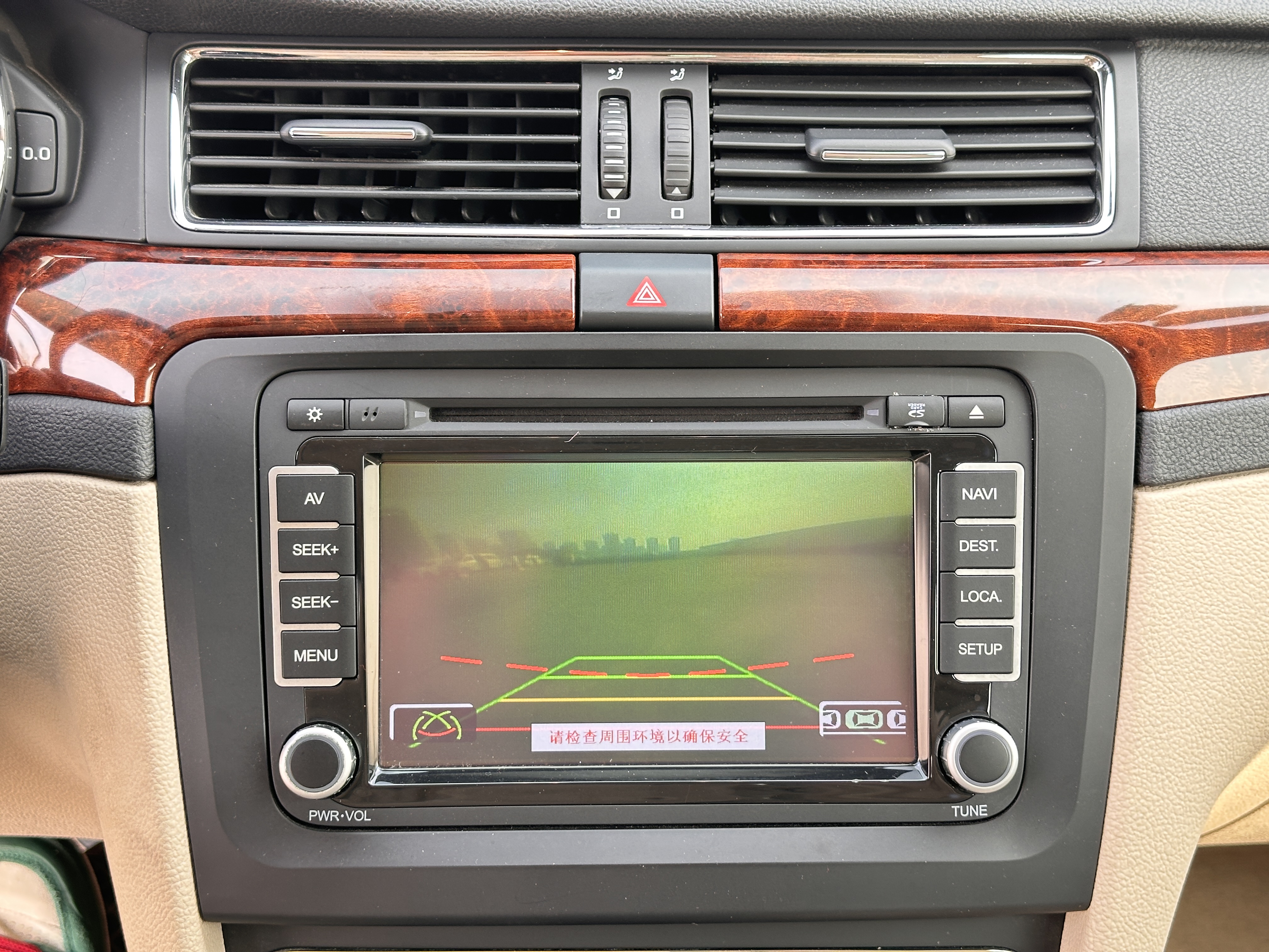 Skoda Superb 2011 car image #13