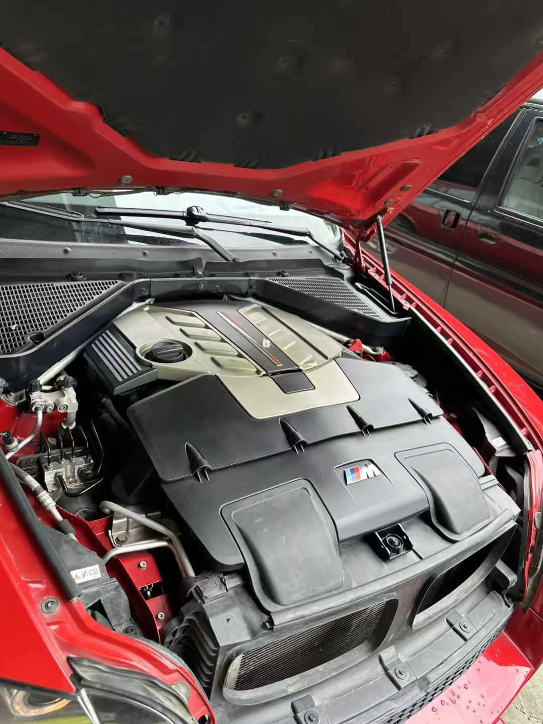 BMW X5 M 2011 car image #13