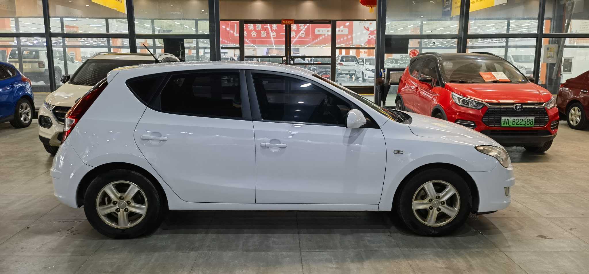 Hyundai i30 2011 #13 Hyundai i30 2011 صورة سيارة #13