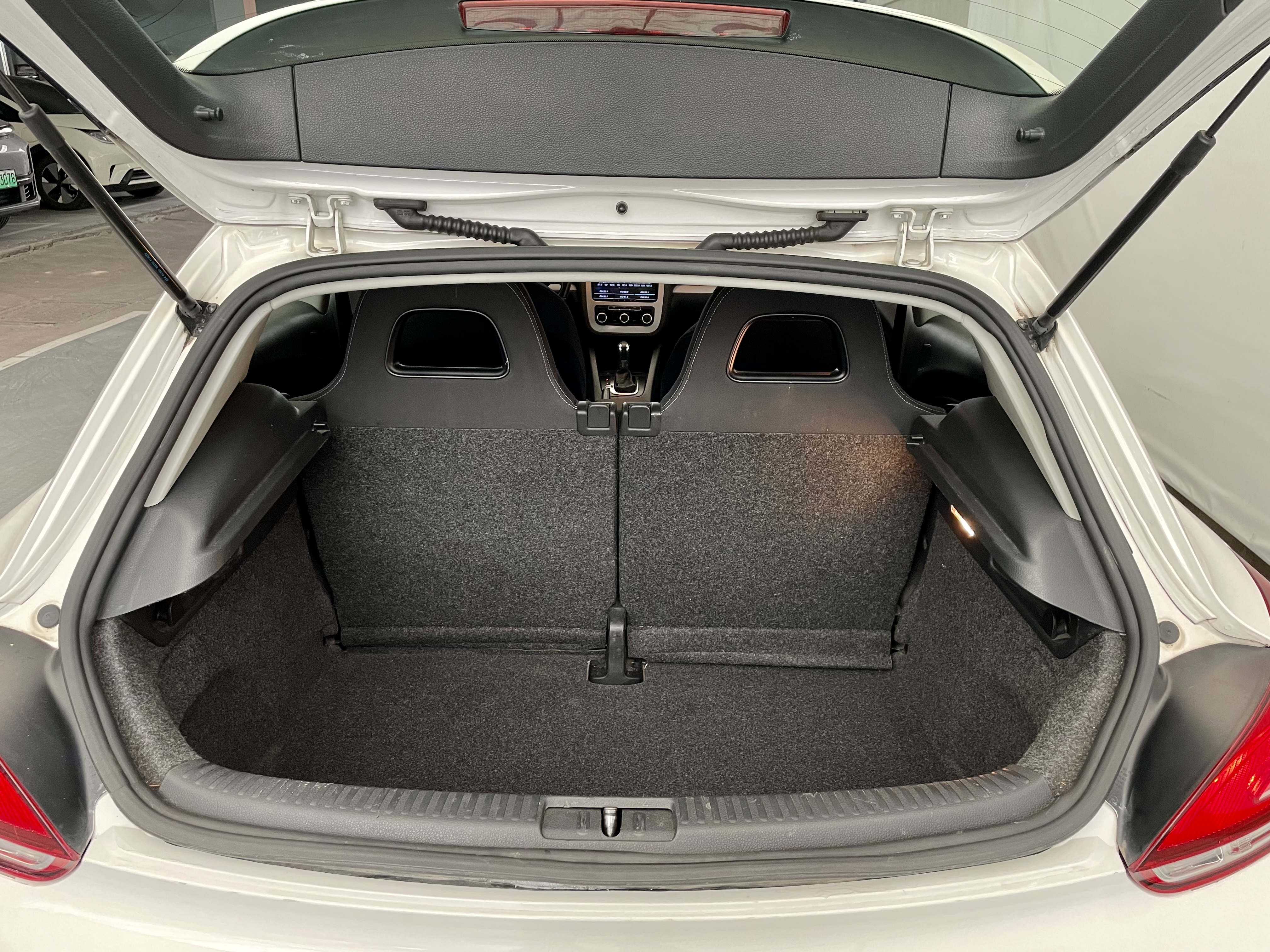 Volkswagen Scirocco 2013 #13 Volkswagen Scirocco 2013 изображение автомобиля #13