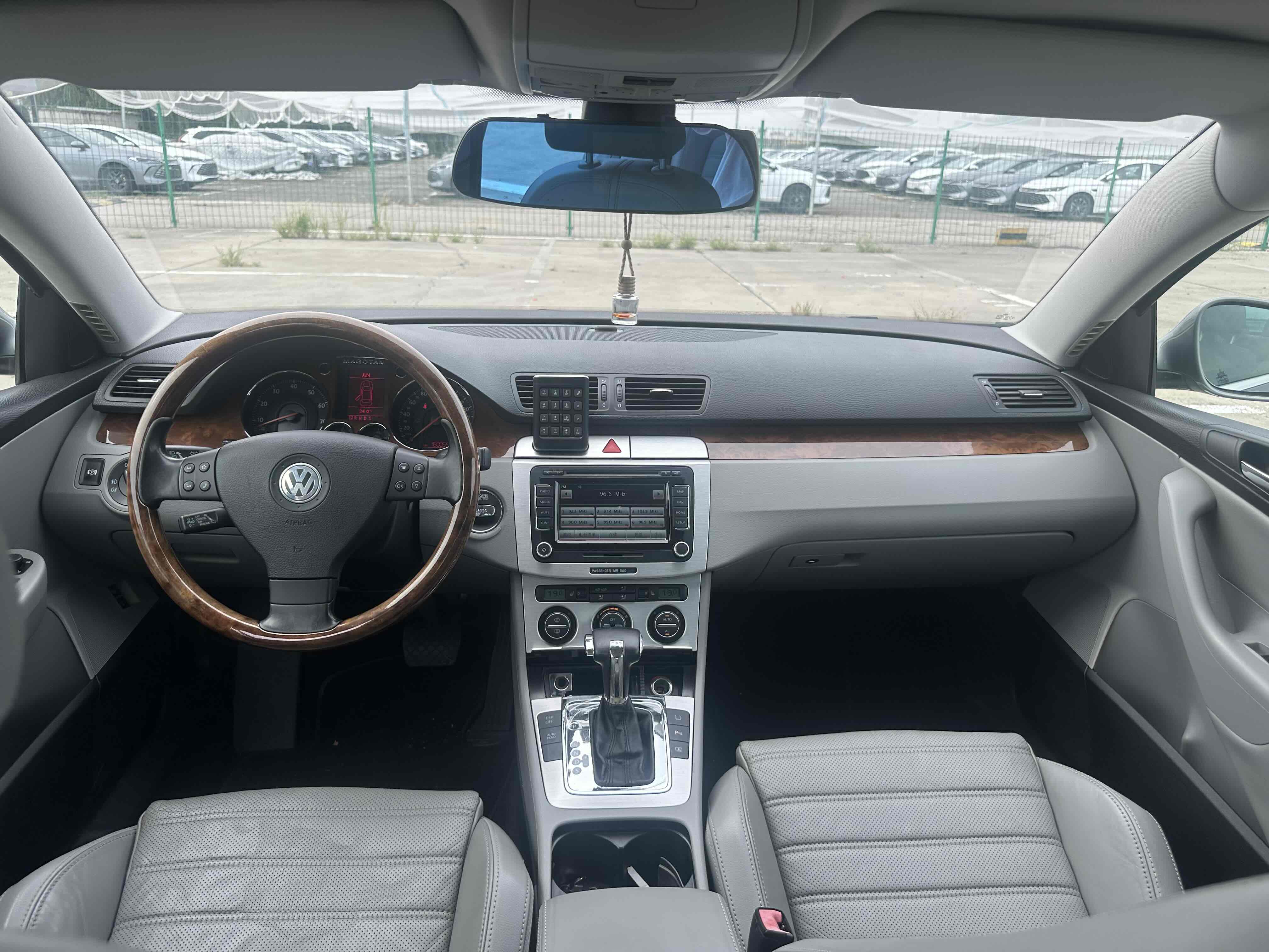 Volkswagen Magotan (Imported) 2008 immagine di auto #13