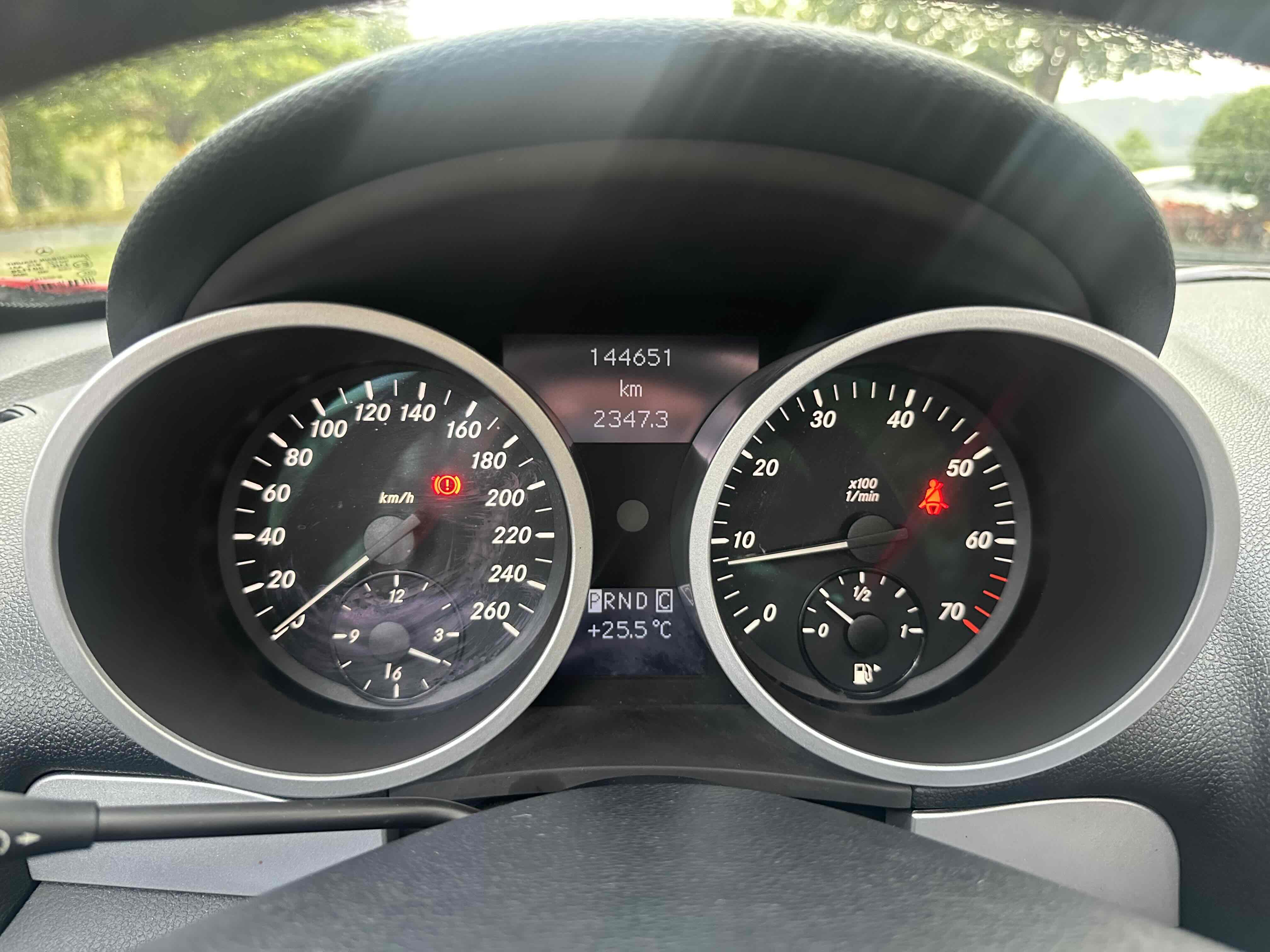 Mercedes-Benz CLK Class 2008 car image #13